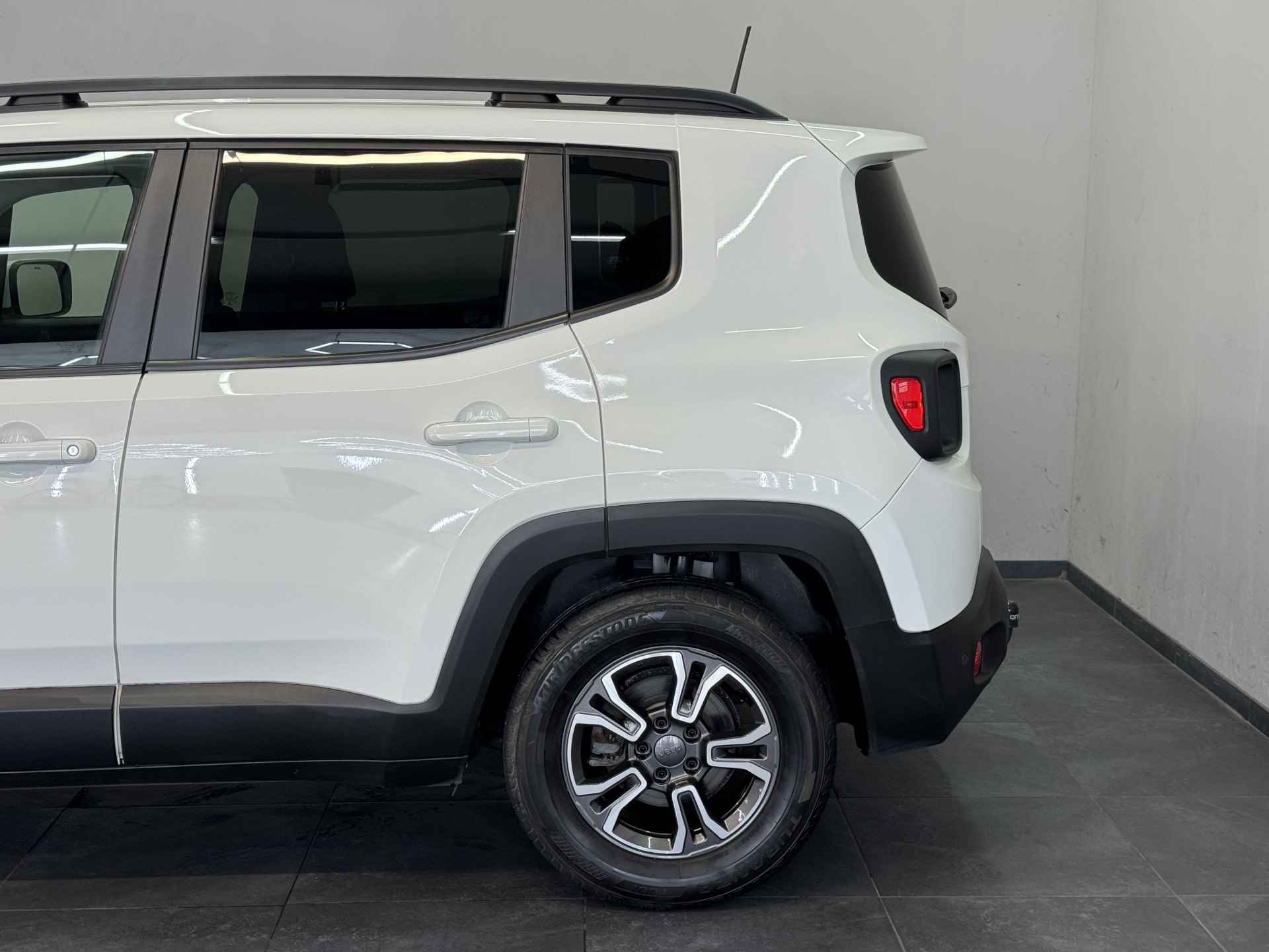 Jeep Renegade 1.3T Freedom✅Airco✅DAB✅Trekhaak✅Navigatie✅Automaat✅Cruise Control✅ - 18/82