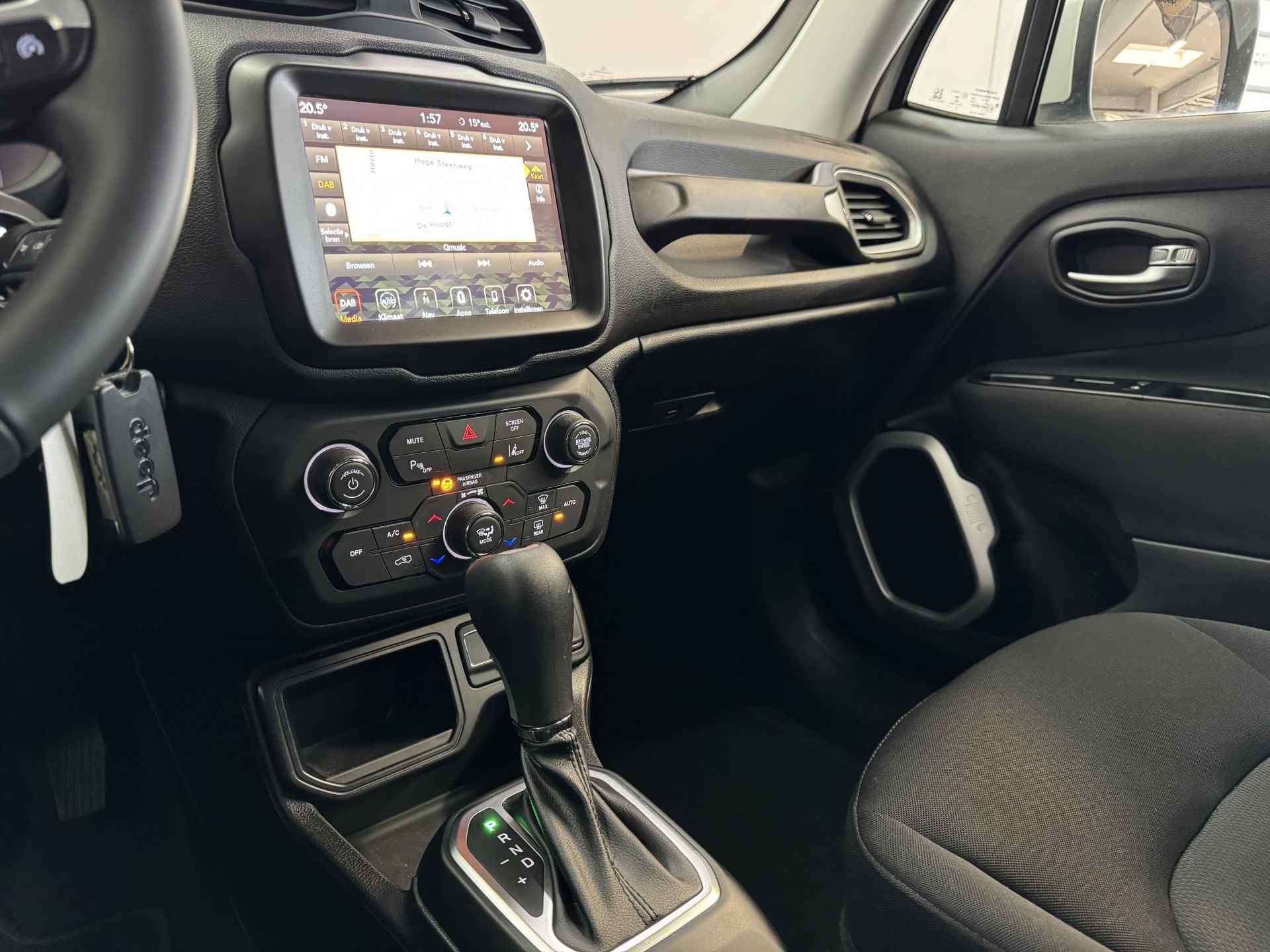 Jeep Renegade 1.3T Freedom✅Airco✅DAB✅Trekhaak✅Navigatie✅Automaat✅Cruise Control✅ - 46/82