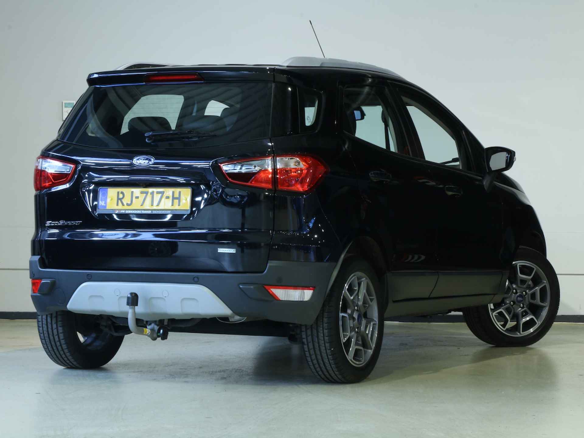 Ford EcoSport 1.0 Titanium * ALL-IN PRIJS * 1 JAAR GARANTIE - 4/18