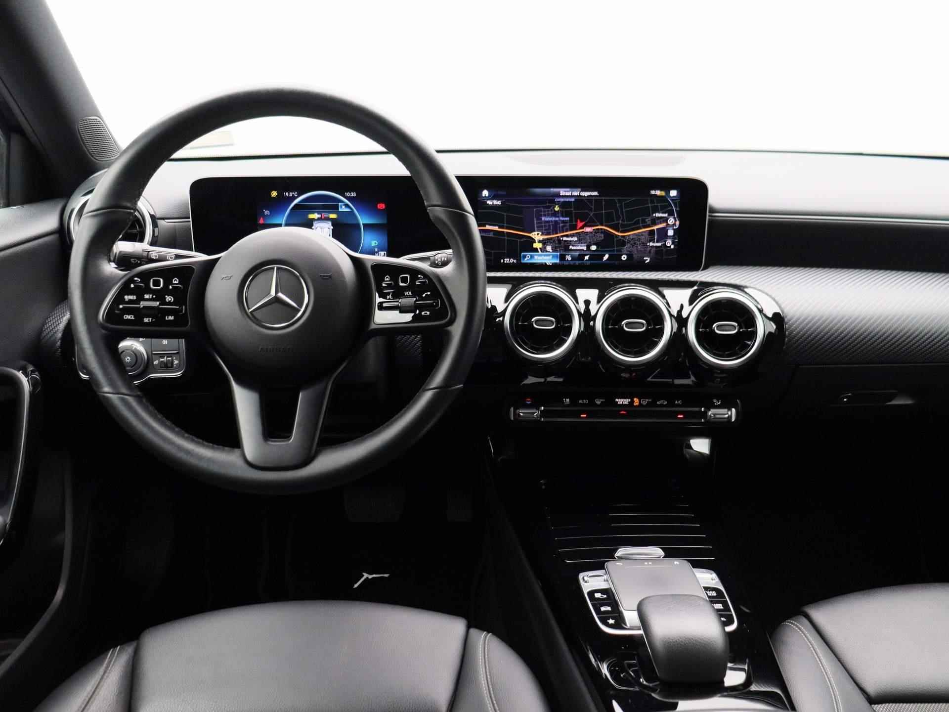 Mercedes-Benz A-klasse 180 d Business Solution | Navi | Cruise | PDC V+A | LED | Camera | Wide Screen | Half-Leder | Comfort Stoelen | - 7/39