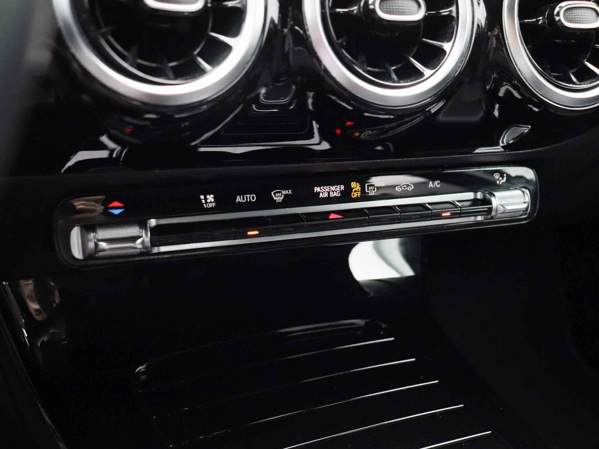 Mercedes-Benz A-klasse 180 d Business Solution | Navi | Cruise | PDC V+A | LED | Camera | Wide Screen | Half-Leder | Comfort Stoelen | - 19/39