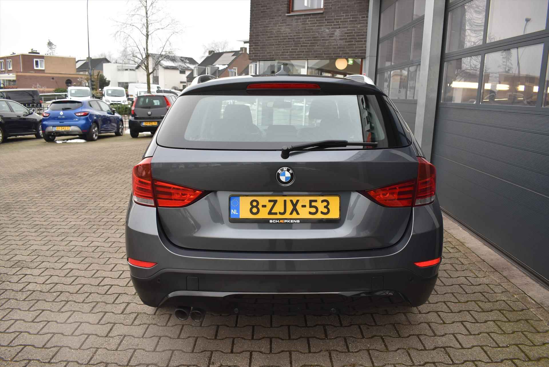 BMW X1 sDrive 20i 184pk Automaat High Executive - 18/39