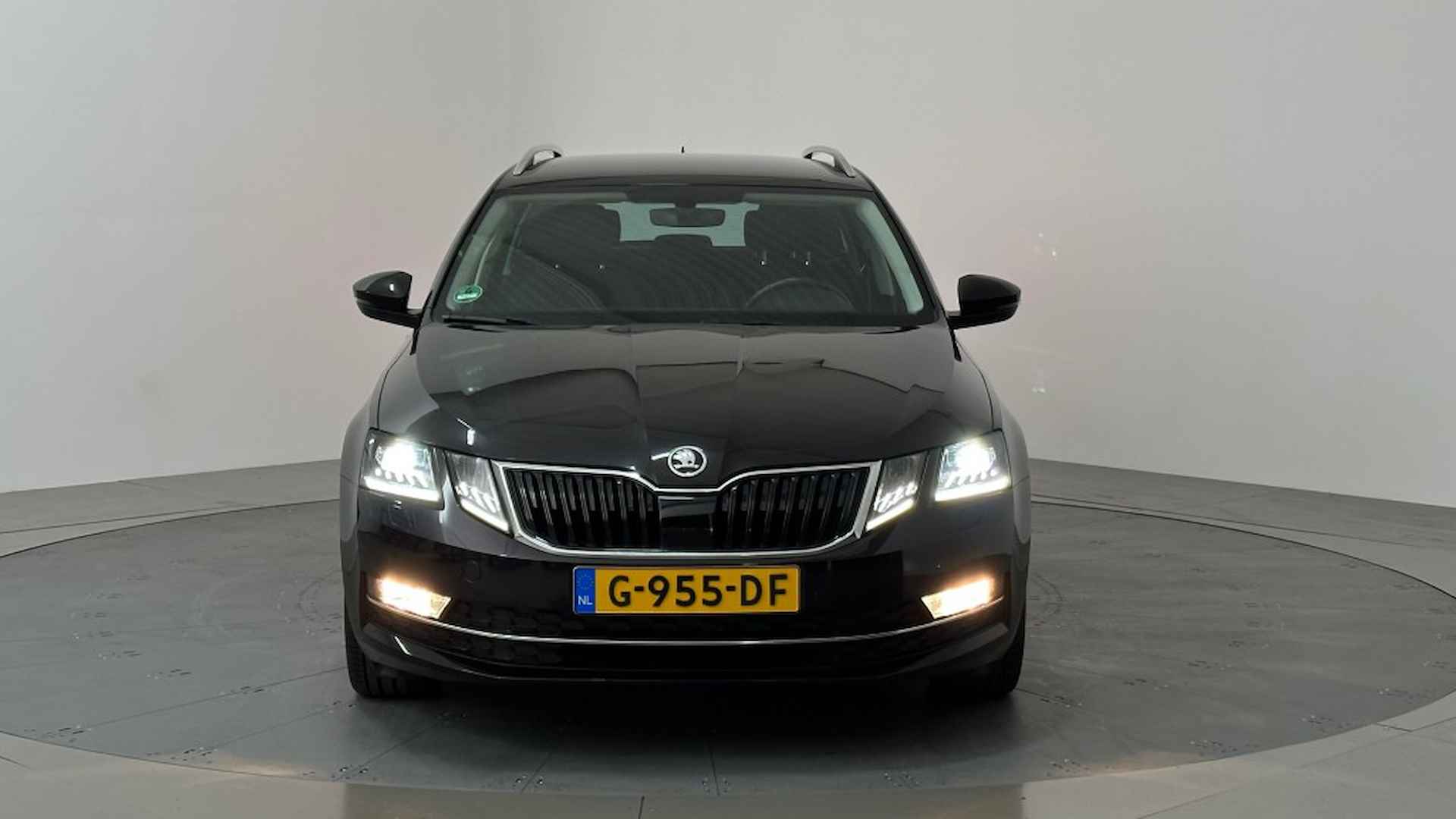 SKODA Octavia 1.0 TSI BNS EDITION PLUS CANTON XENON - 43/49