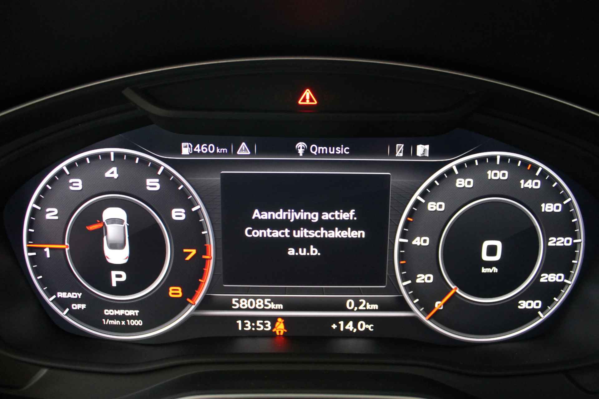 Audi A5 Cabriolet 2.0 TFSI 252pk MHEV Sport Pro Line S-line Nekverwarming/Lederen bekleding/Wegklapbare trekhaak/360° camera/Adaptive Cruise Control/Lane assist/DAB tuner 100% (Dealer) onderhouden label - 10/45