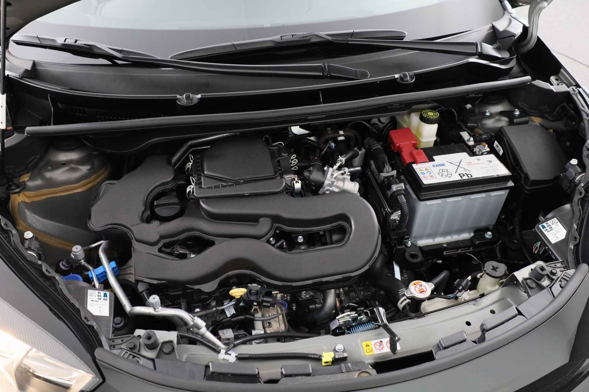 Toyota Aygo X 1.0 VVT-i MT Black & Red *Demo* | Apple Carplay / Android Auto | Parkeercamera | - 29/32
