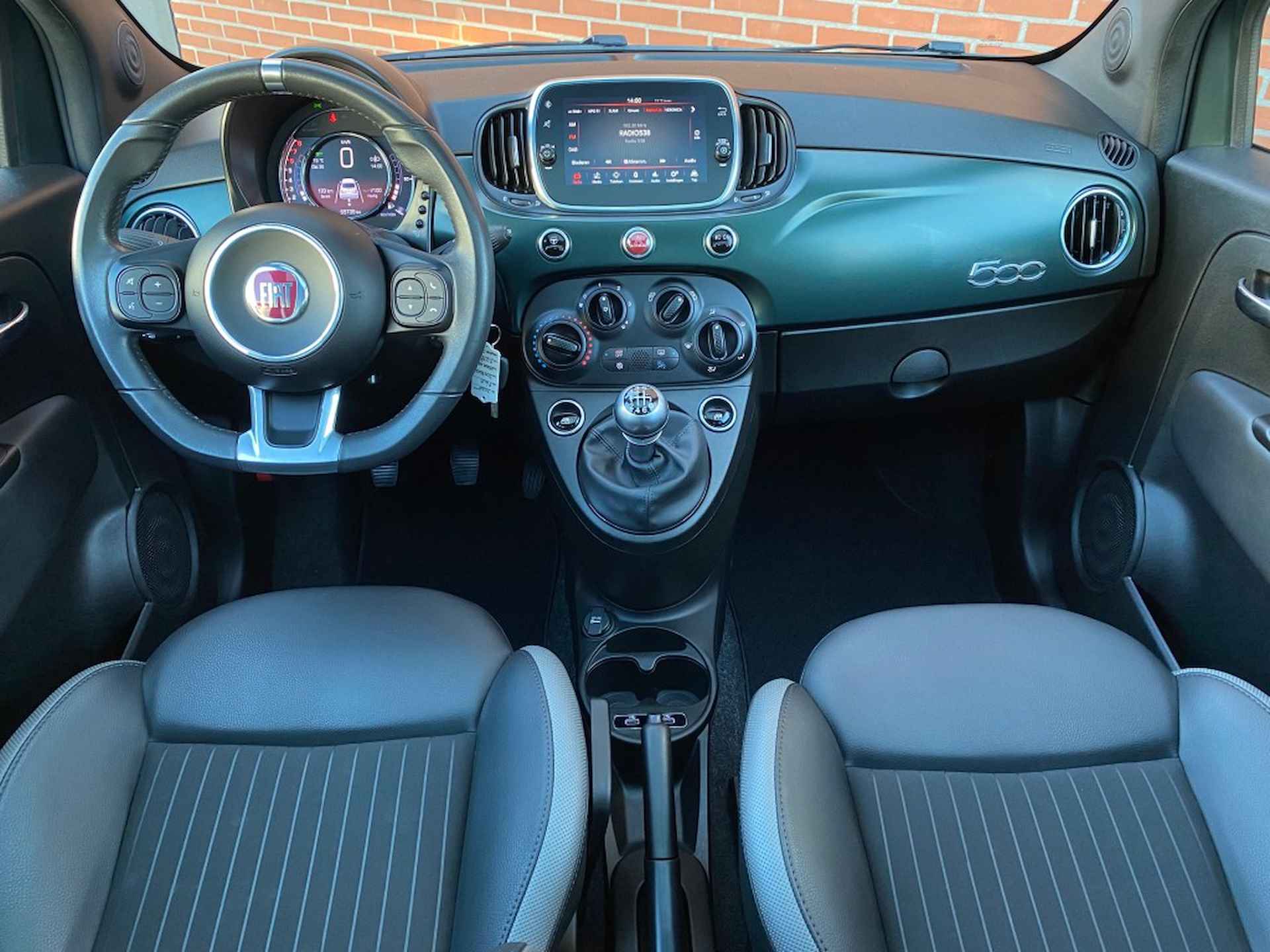 FIAT 500 1.0 HYBR. ROCKSTAR CRUISE CARPLAY PANO PDC LMV - 8/24