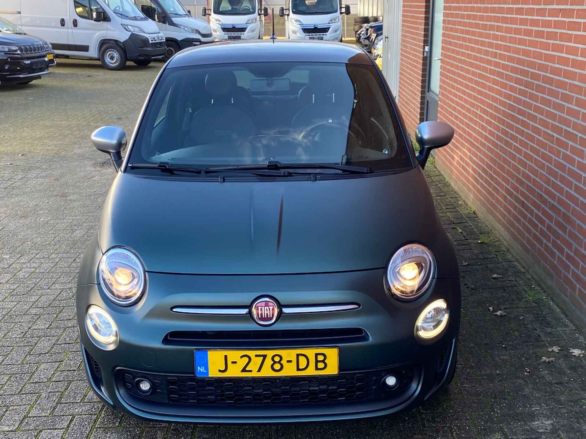 FIAT 500 1.0 HYBR. ROCKSTAR CRUISE CARPLAY PANO PDC LMV - 23/24