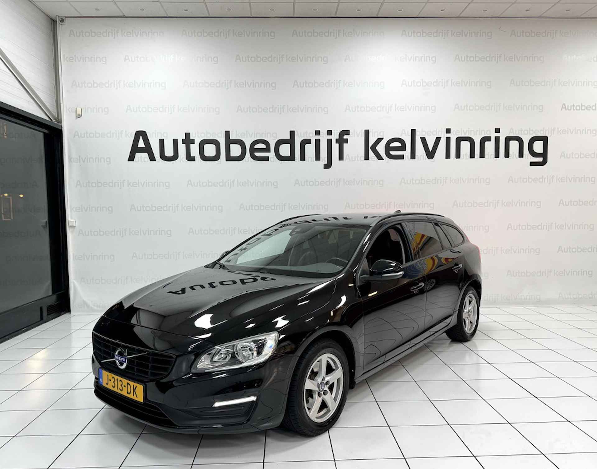 Volvo V60 2.0 D2 Kinetic Bovag garantie Automaat - 3/34