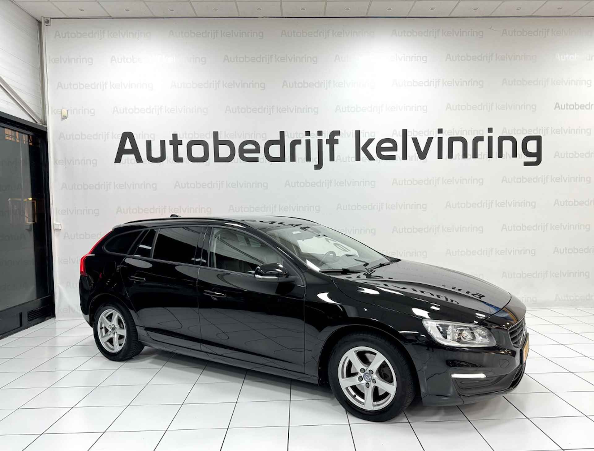 Volvo V60 2.0 D2 Kinetic Bovag garantie Automaat - 7/34