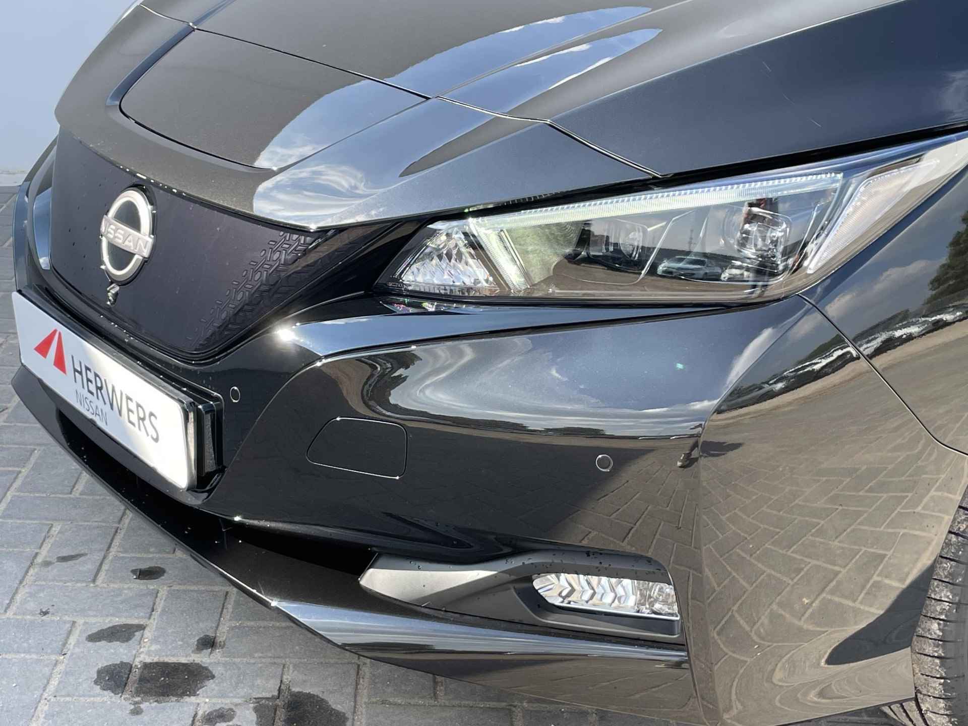 Nissan LEAF N-Connecta 39 kWh / Private Lease Vanaf €565,- / €9.000.- Korting/ **RESERVEER NU & ONTVANG €2000,- SUBSIDIE** / Direct leverbaar - 32/43