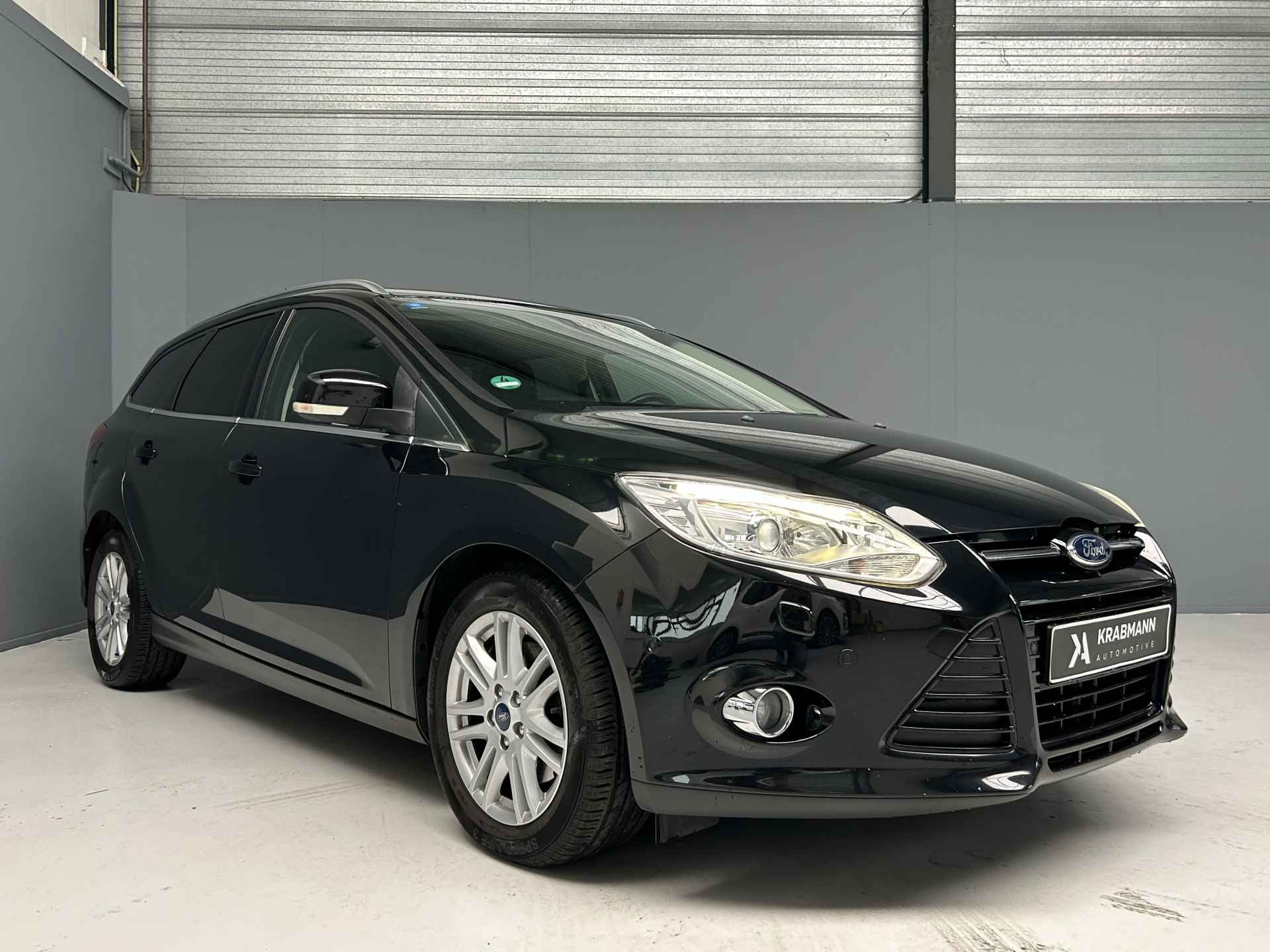 Ford FOCUS Wagon 1.6 EcoBoost Titanium Xenon|Camera|Navi|Cruise|PDC - 2/37