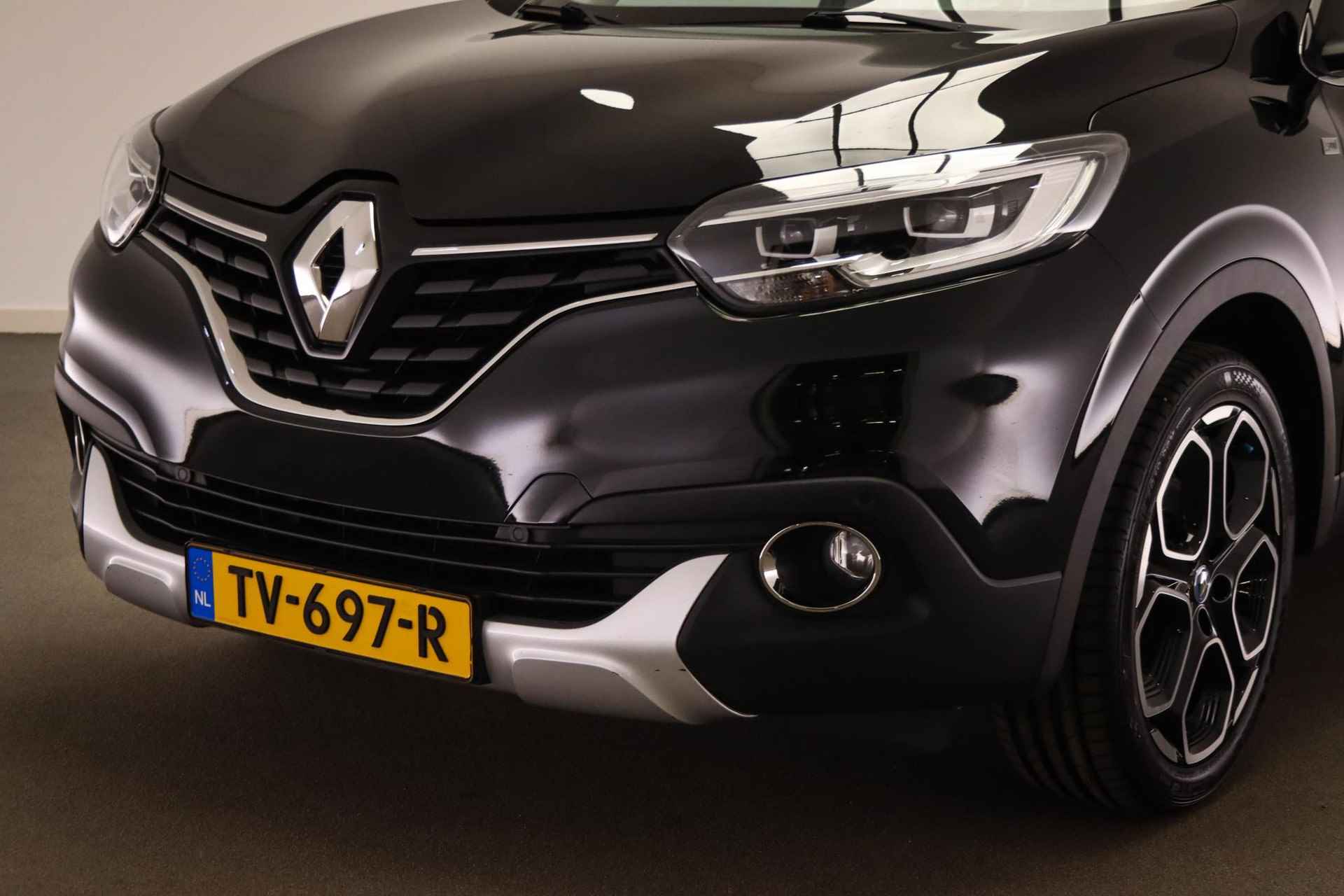 Renault Kadjar 1.2 TCe 130 Bose | LUMIERE PACK | PANORAMADAK | R LINK | NAVIGATIE | APPLE | CAMERA - 11/48