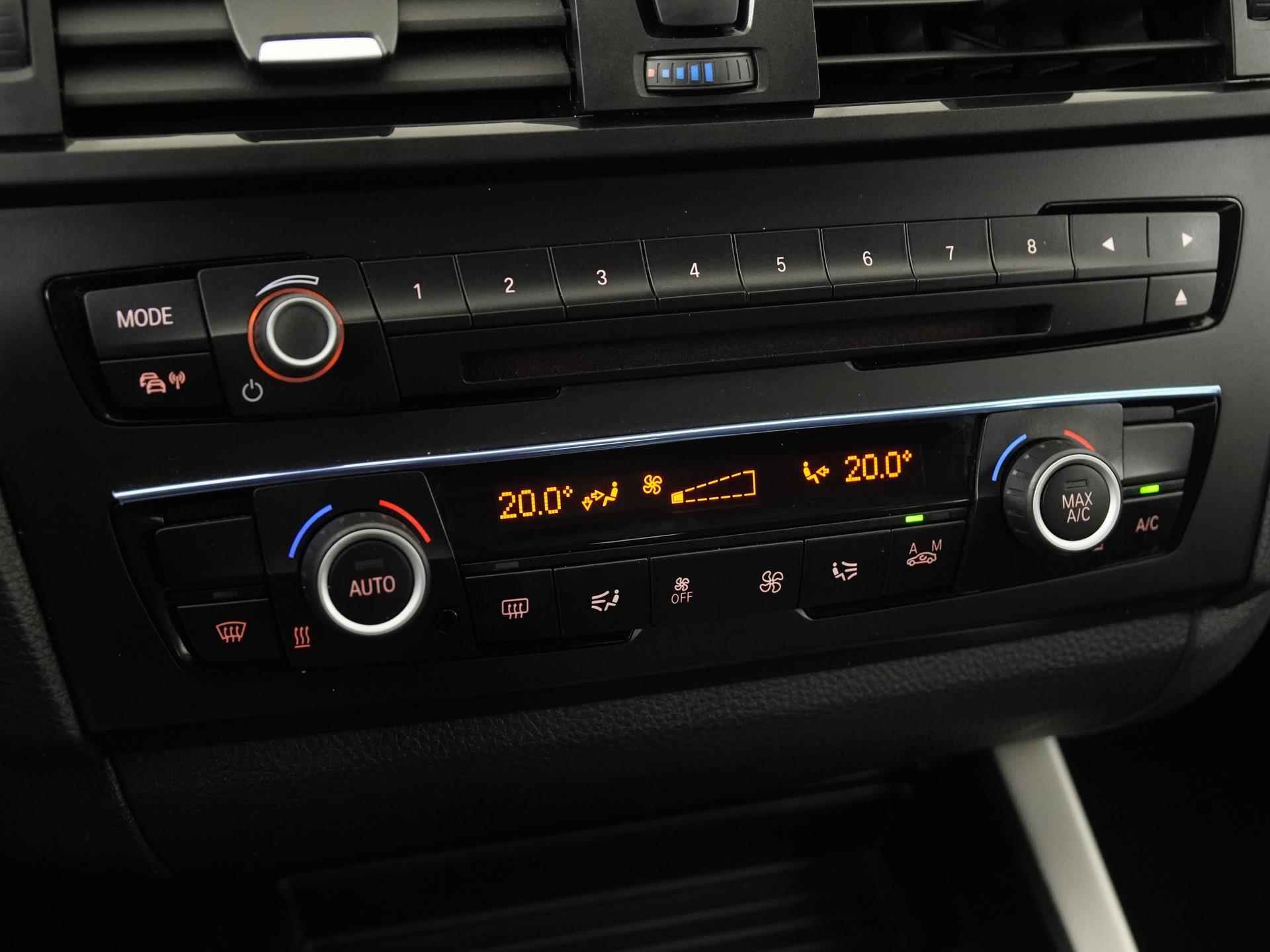 BMW 1-serie 116i Executive Automaat | Navigatie | Zondag Open! - 10/36