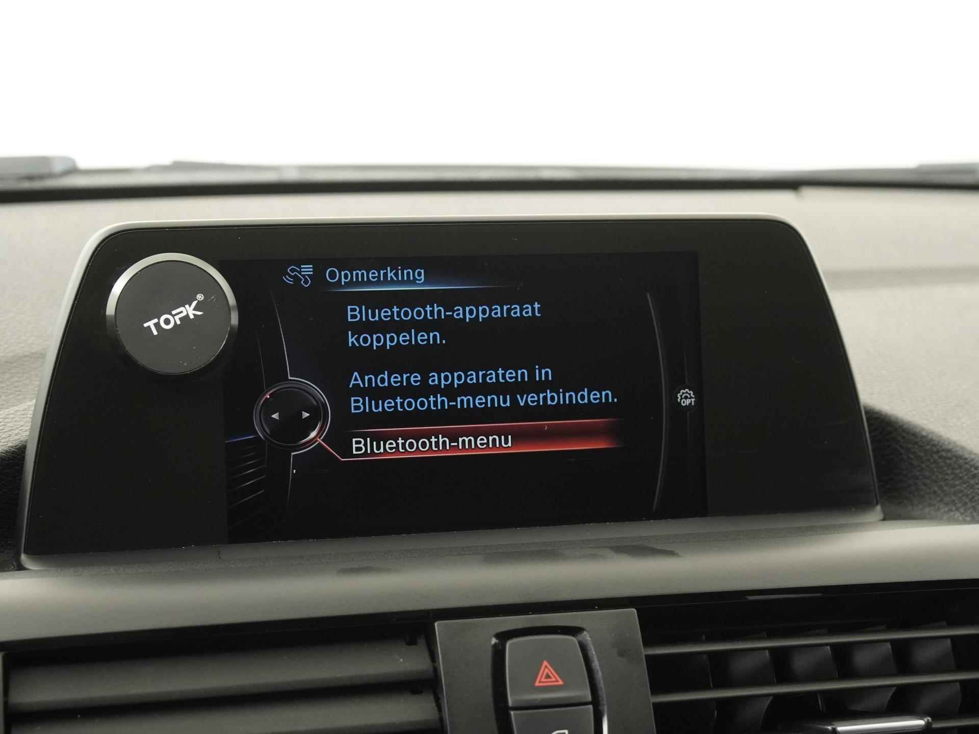 BMW 1-serie 116i Executive Automaat | Navigatie | Zondag Open! - 17/36