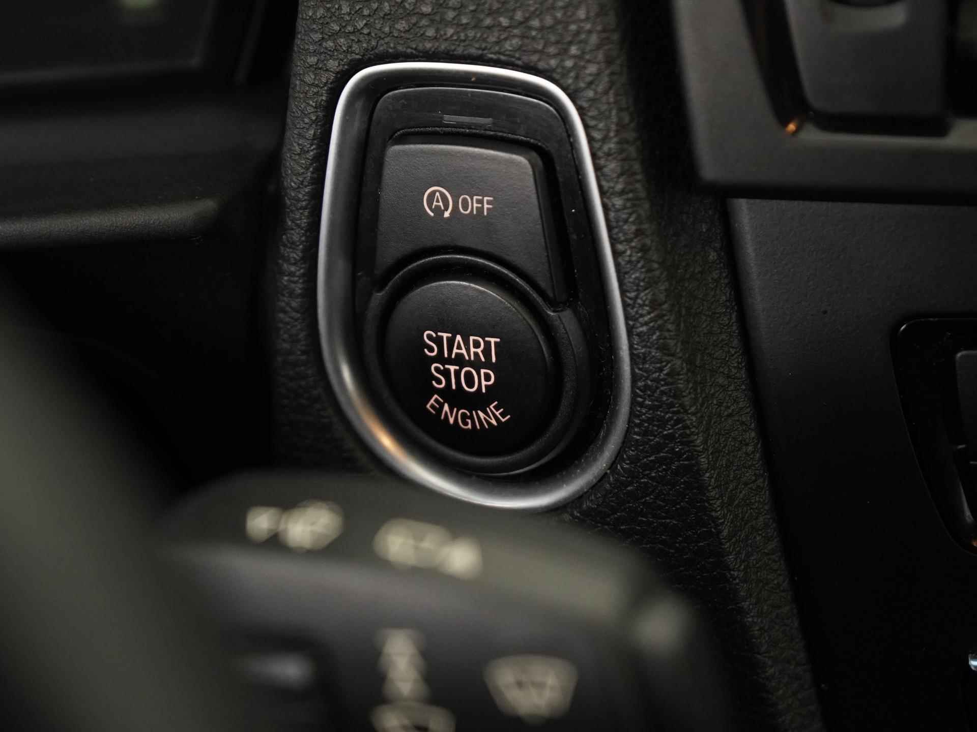BMW 1-serie 116i Executive Automaat | Navigatie | Zondag Open! - 28/36