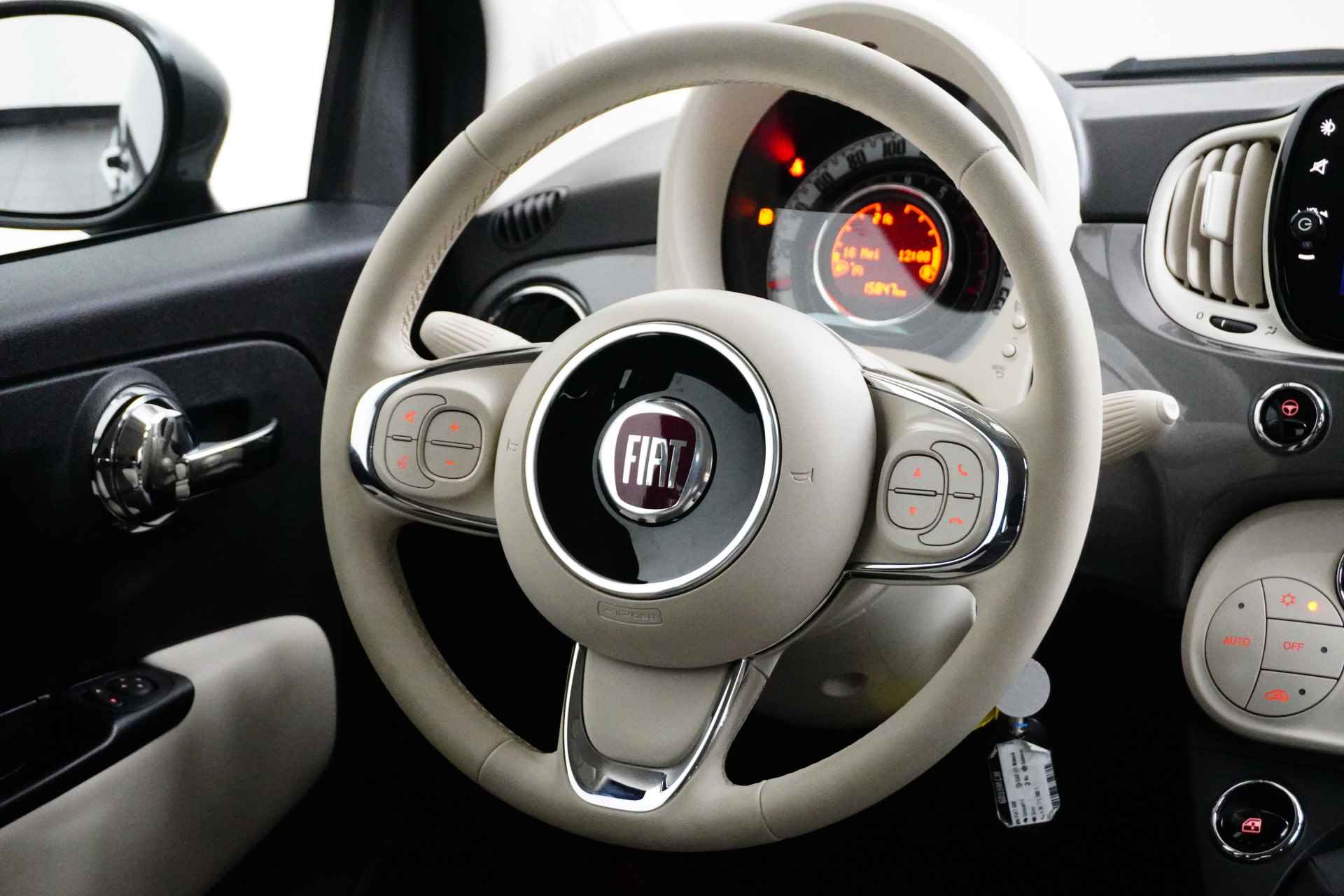 Fiat 500 Cabrio 1.0 Hybrid Dolcevita | Navigatie by App | Parkeersensoren | Climate Control | 15"LMV | Apple Carplay | Android Auto | !! - 10/42