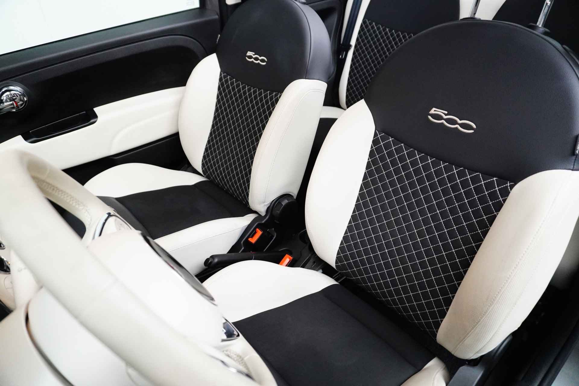 Fiat 500 Cabrio 1.0 Hybrid Dolcevita | Navigatie by App | Parkeersensoren | Climate Control | 15"LMV | Apple Carplay | Android Auto | !! - 13/42