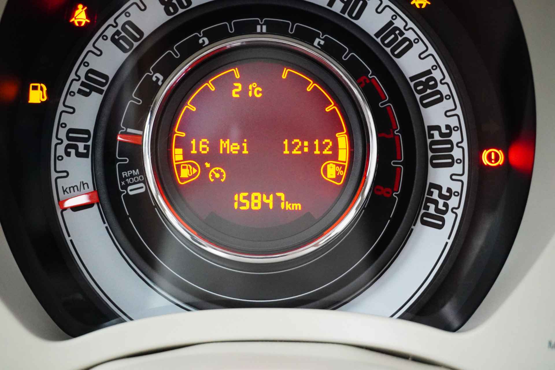 Fiat 500 Cabrio 1.0 Hybrid Dolcevita | Navigatie by App | Parkeersensoren | Climate Control | 15"LMV | Apple Carplay | Android Auto | !! - 15/42