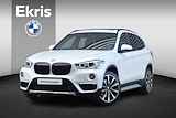 BMW X1 xDrive20i | High Executive | X-Line | Trekhaak | Panodak | Harman Kardon | Elektr. Voorstoelen | Achteruitrijcamera | Head-Up | 18''LMV