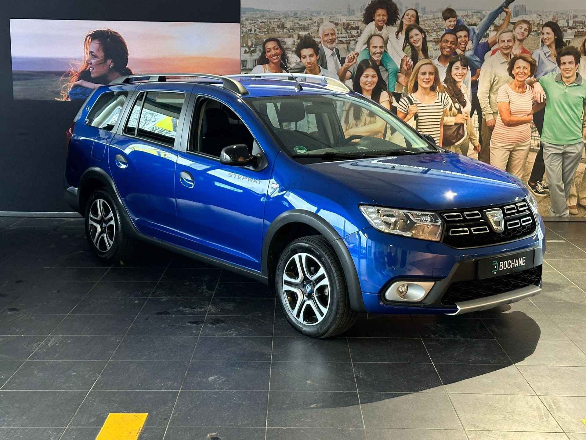 Dacia Logan MCV 1.0 TCe Bi-Fuel Stepway Serie Limitee 15th Anniv. NAVIGATIE | TREKHAAK | ACHTERUITRIJCAMERA | PARKEERSENSOREN ACHTER - 6/27