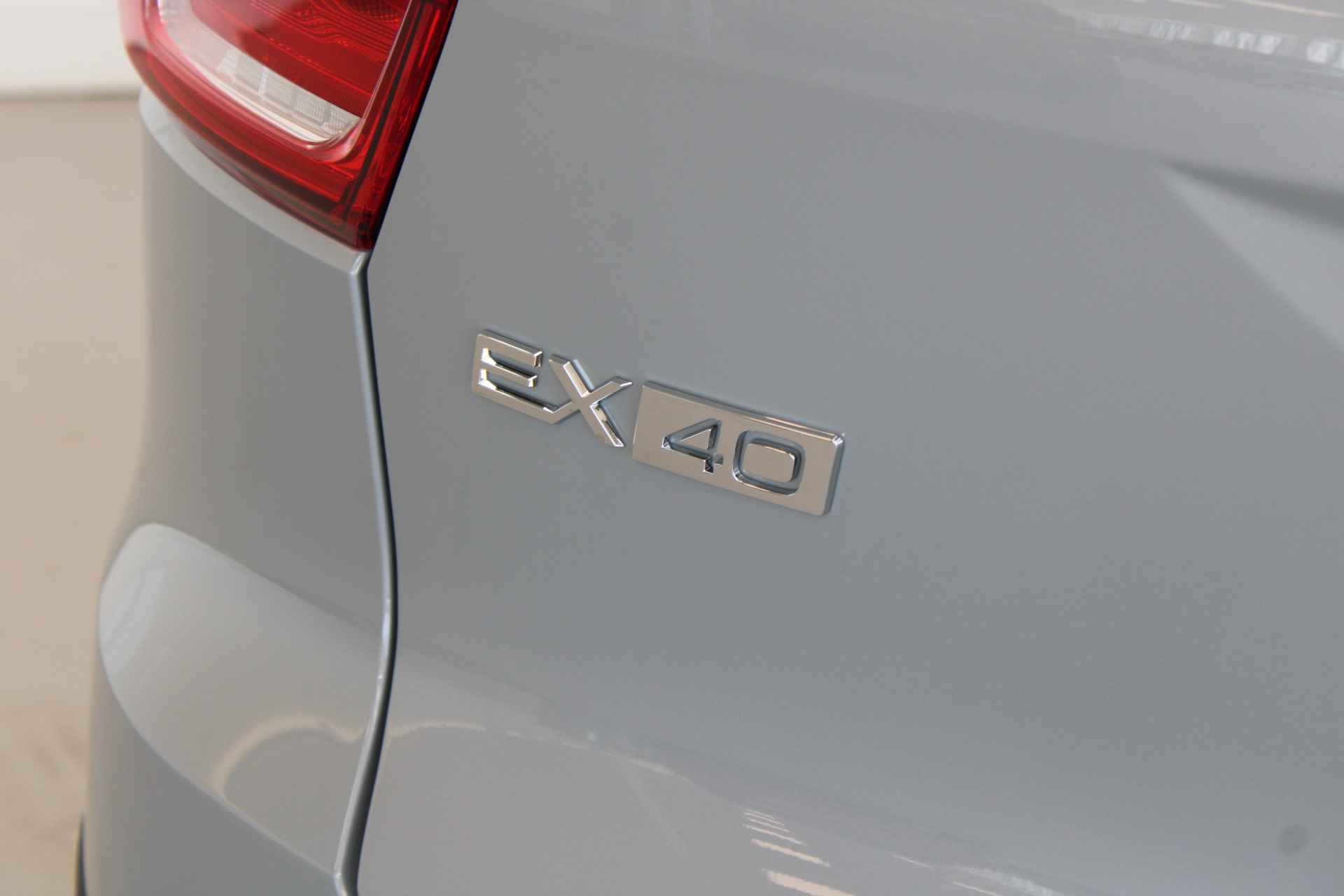 Volvo EX40 Extended Range 252PK Plus 82kWh | Pilot Assist | Keyless | Elektr Klep | Warmtepomp | Blis - 50/52