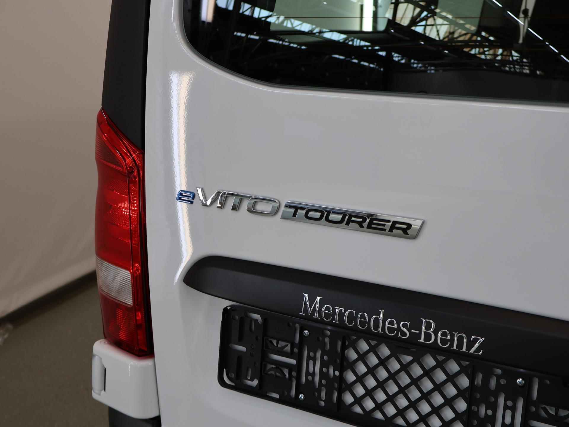 Mercedes-Benz eVito 129 Tourer L2 PRO - 39/42