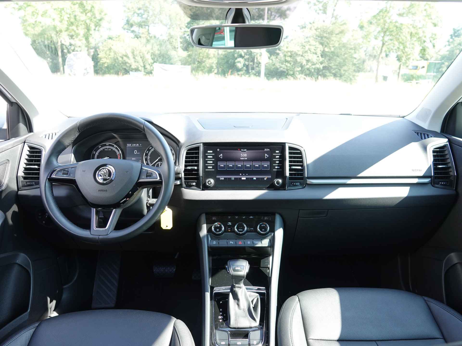 Škoda Karoq 1.0 TSI Clever Edition AUTOM. VOL LEER | CARPLAY | SIDE STEPS | CRUISE | ECC | LMV - 13/28