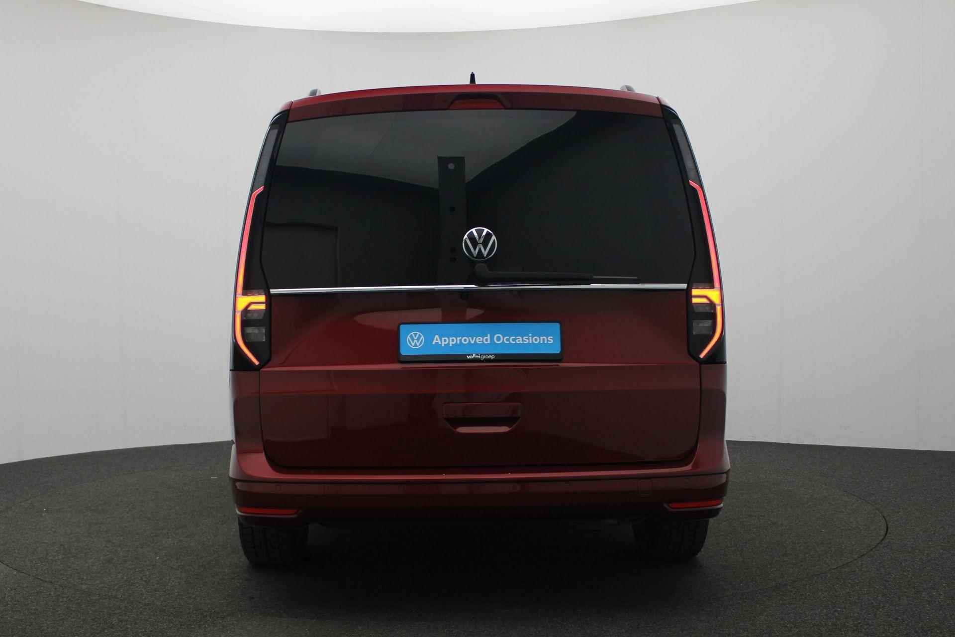 Volkswagen Caddy Maxi 7 pers. 1.5 TSI 114PK DSG | Schuifdeuren links/rechts | Achteruitrijcamera | Stoelverwarming | Navigatie | Leder/alcantara - 14/33