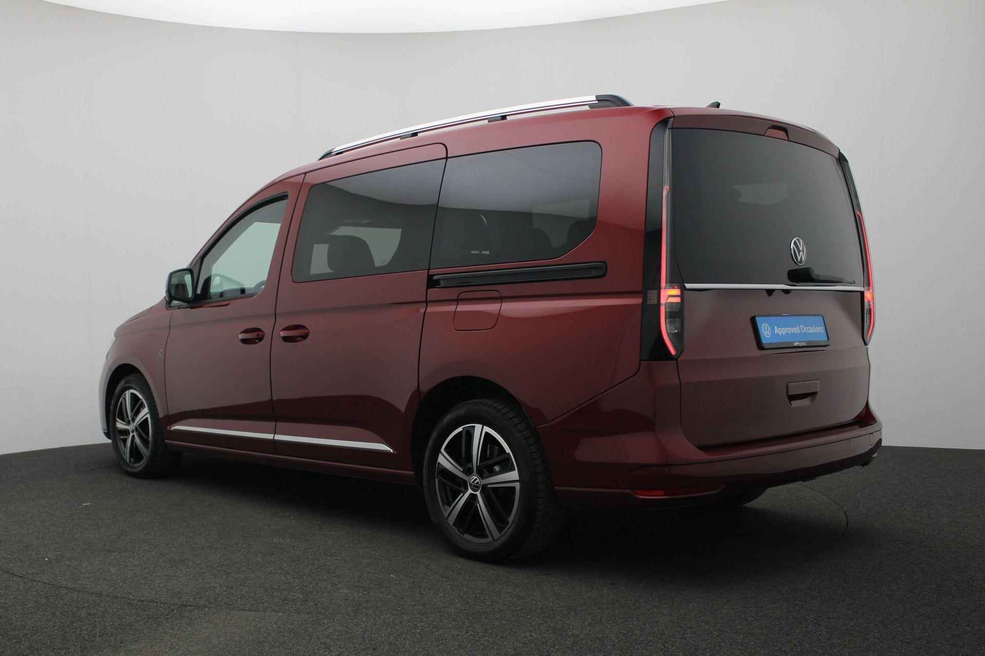 Volkswagen Caddy Maxi 7 pers. 1.5 TSI 114PK DSG | Schuifdeuren links/rechts | Achteruitrijcamera | Stoelverwarming | Navigatie | Leder/alcantara - 27/33