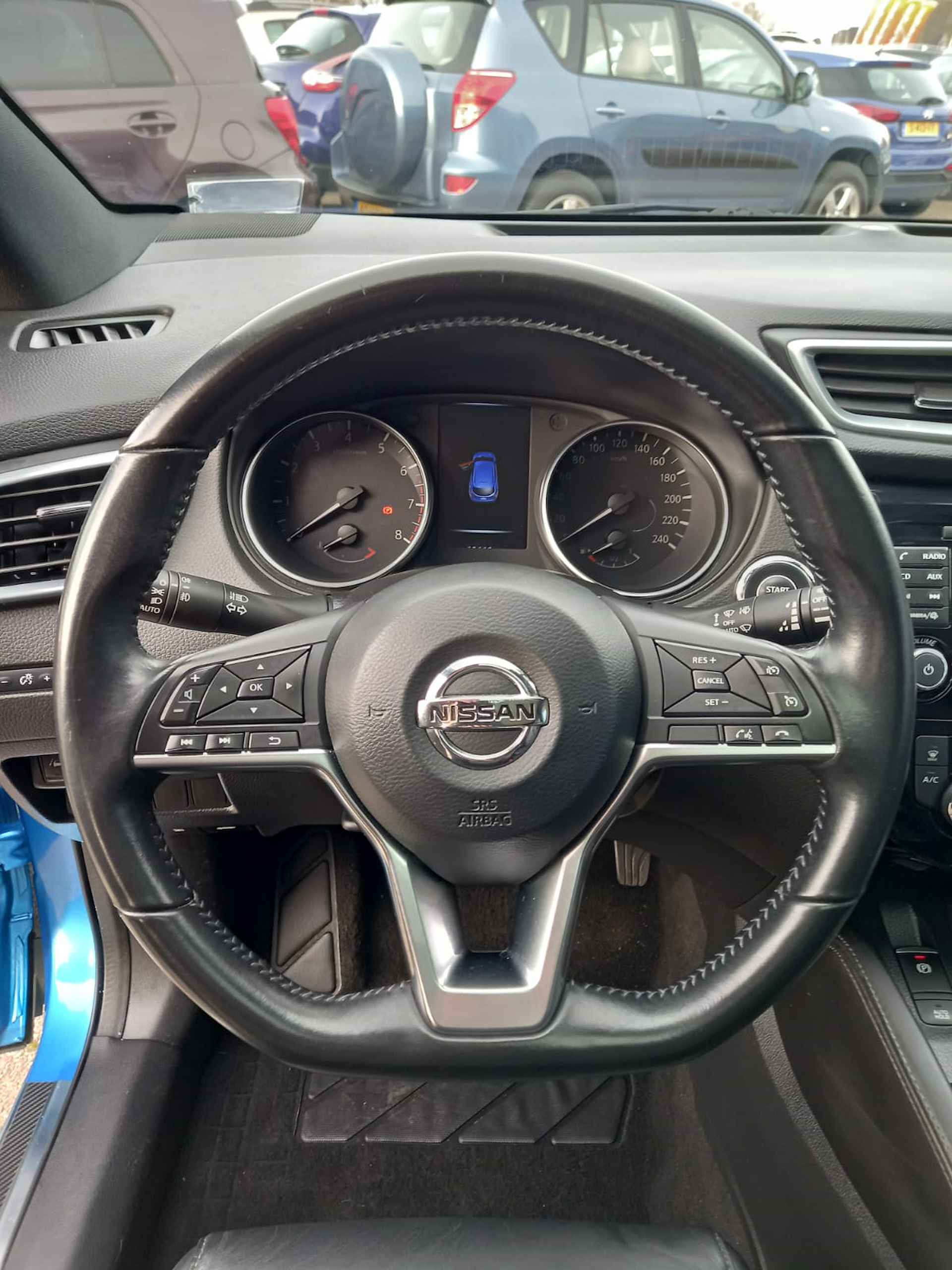 Nissan QASHQAI 1.2 Tekna 116 PK, Airco(automatisch), Multimedia systeem, Panorama dak, Bluetooth telefoonverbinding, Navigatie, Stoelverwarming Zeer nette auto, BOVAG - 13/36