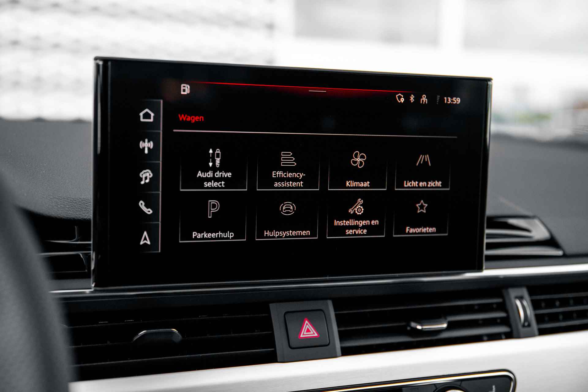 Audi A4 Avant 35 TFSI S edition Competition | Stoelverwarming | Cruise control | Navigatie | Smartphone interface | Optiek zwart - 54/59