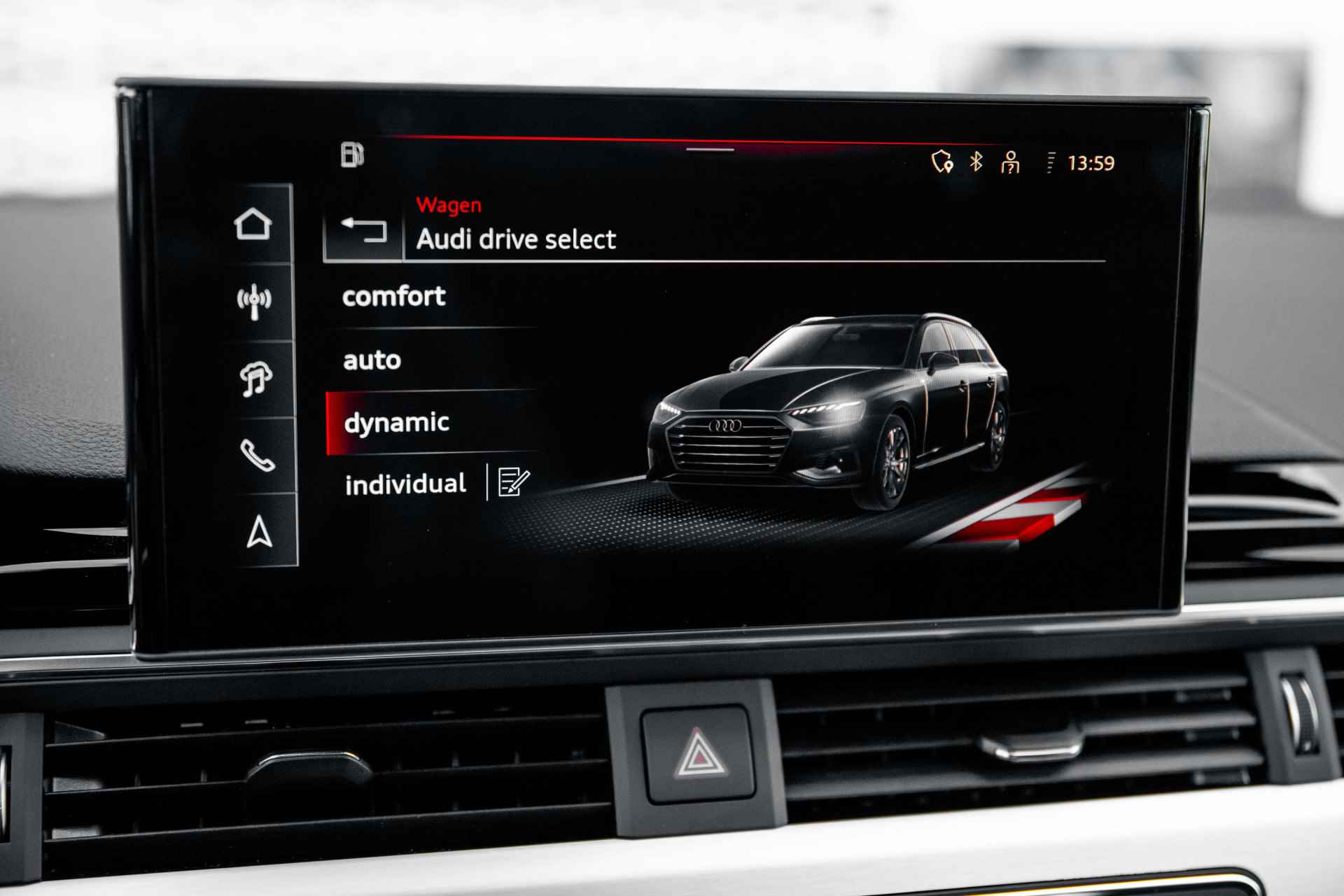 Audi A4 Avant 35 TFSI S edition Competition | Stoelverwarming | Cruise control | Navigatie | Smartphone interface | Optiek zwart - 55/59