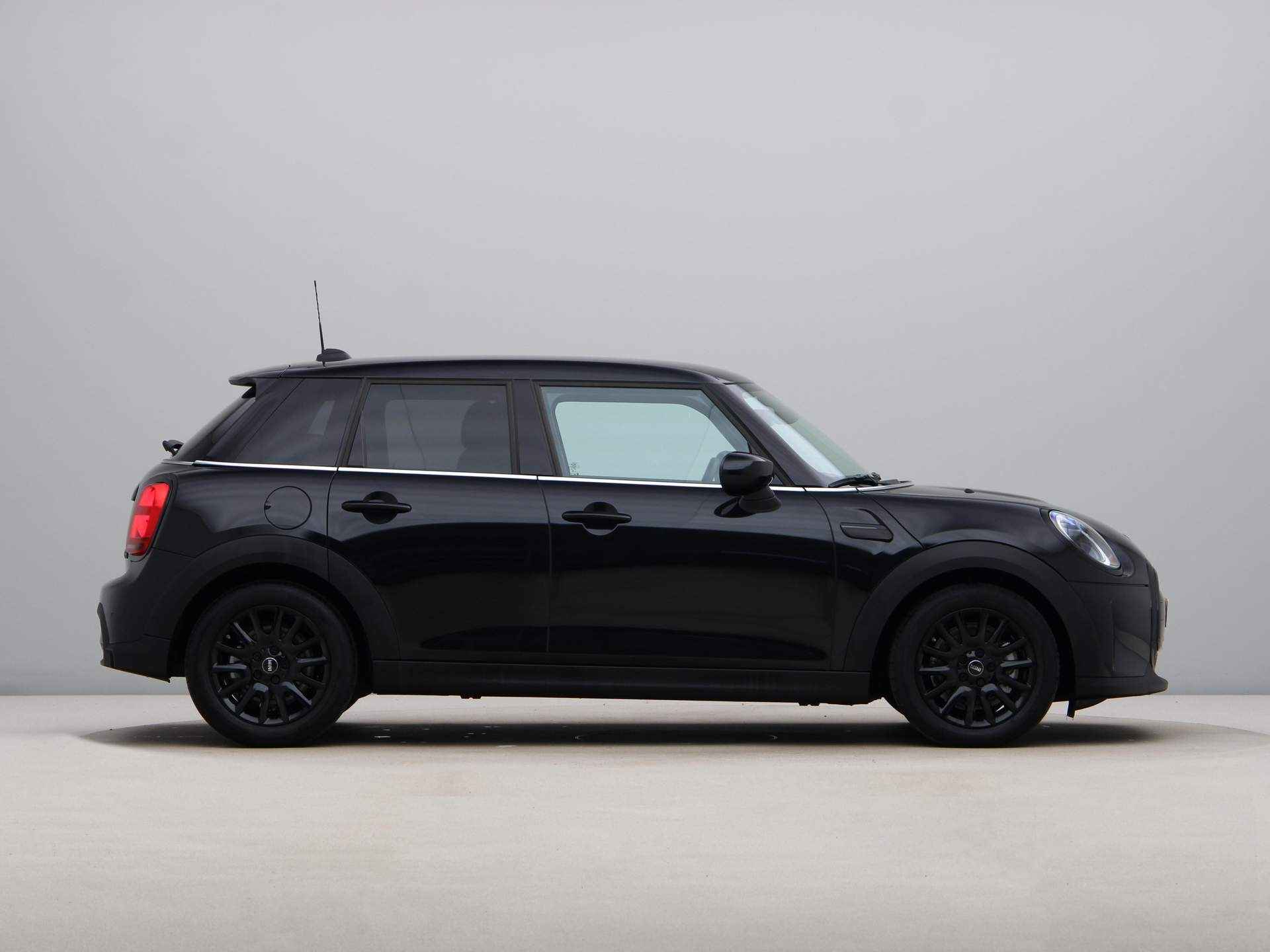 MINI 5-deurs Cooper Camden Edition Aut. - 9/24