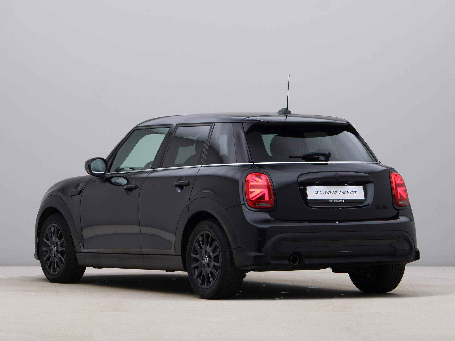 MINI 5-deurs Cooper Camden Edition Aut. - 12/24