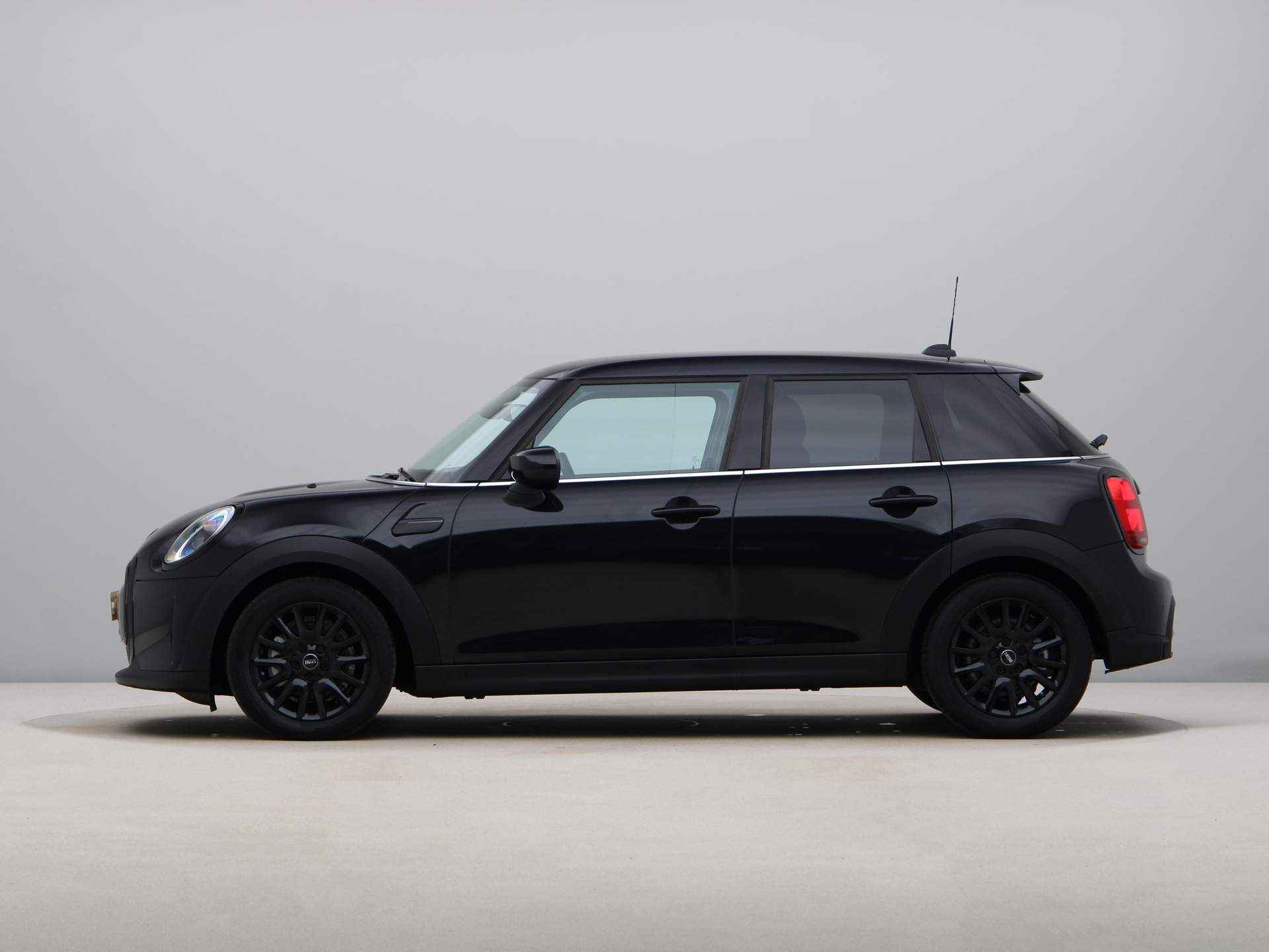 MINI 5-deurs Cooper Camden Edition Aut. - 13/24