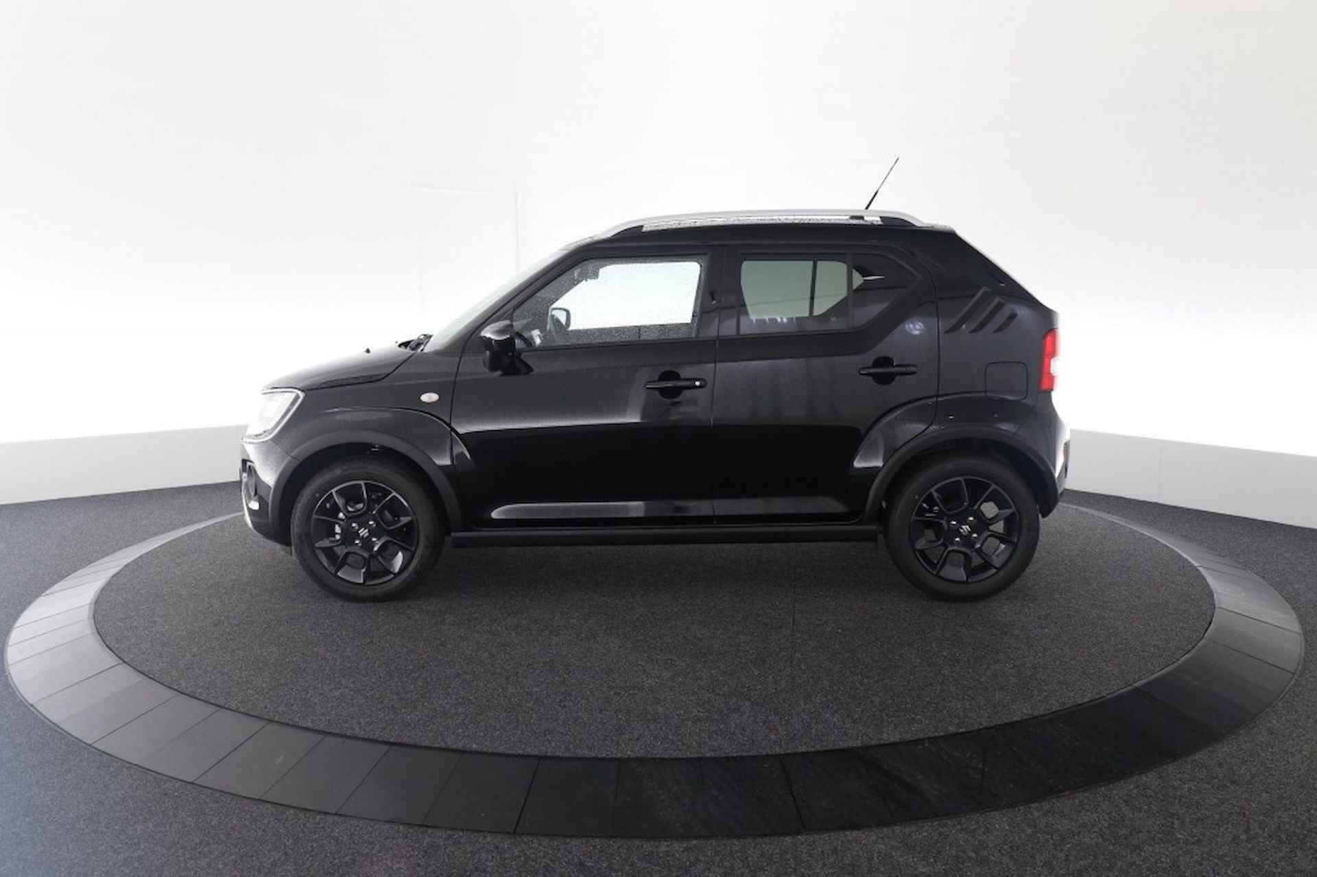 SUZUKI Ignis 1.2 Smart Hybrid Select - 2/7