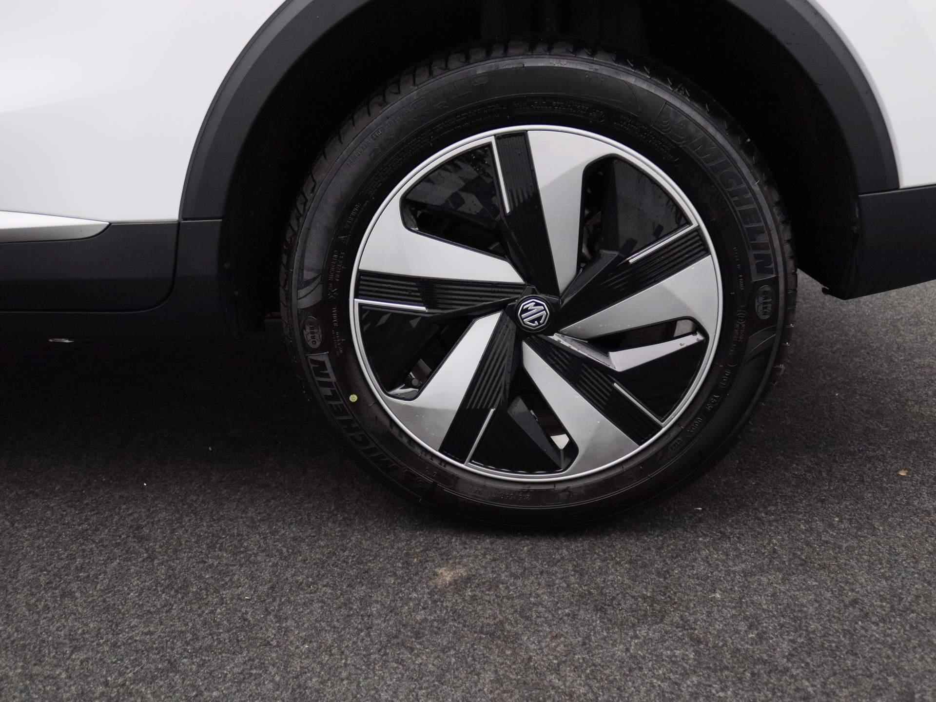 MG ZS EV Standard Range Comfort 50 kWh | Navigatie | Airconditioning | Apple car play - 15/27