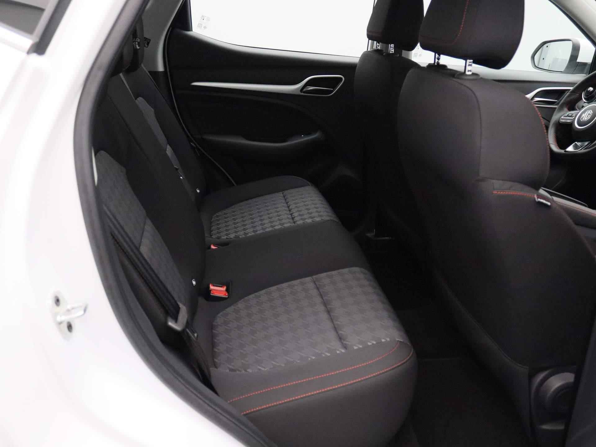 MG ZS EV Standard Range Comfort 50 kWh | Navigatie | Airconditioning | Apple car play - 25/27
