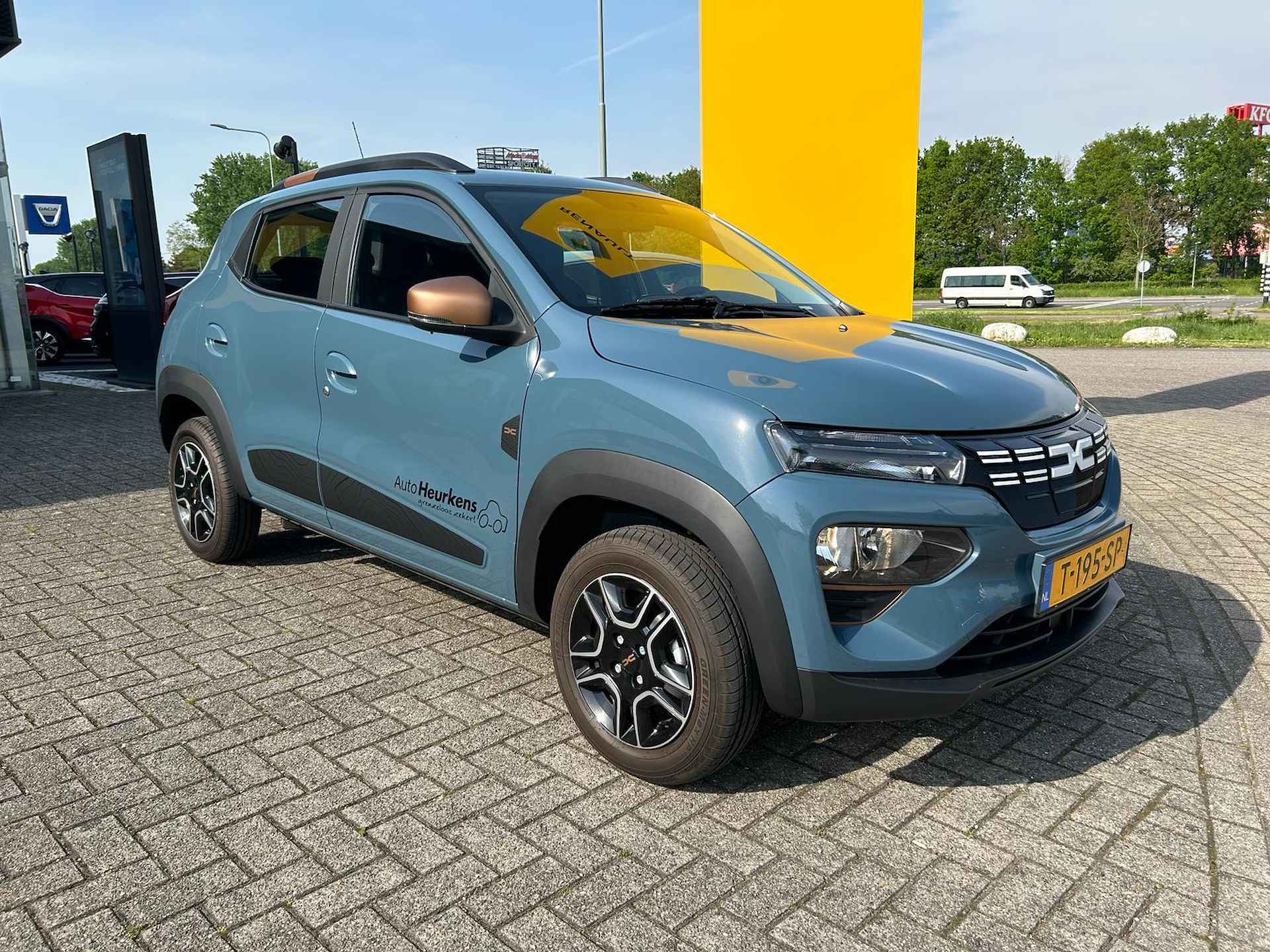 Dacia Spring Extreme 27 kWh | €2.000 Overheidssubsidie Beschikbaar | DC Lader | Navigatie | - 4/23