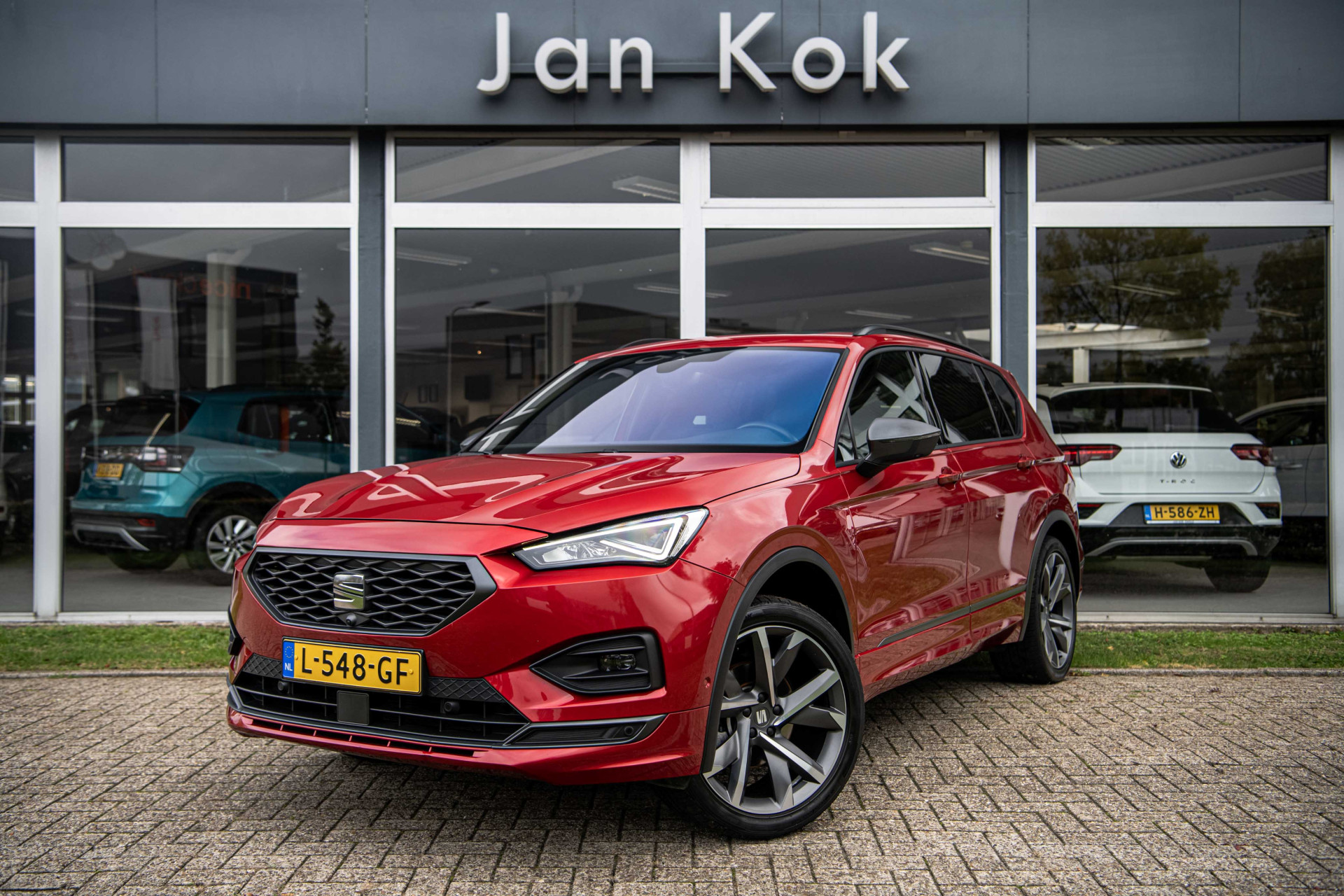 SEAT Tarraco 1.5 TSi 150 pk DSG-7 FR Business Intense 7p. | Panoramadak | 360° Camera | Elek. Trekhaak