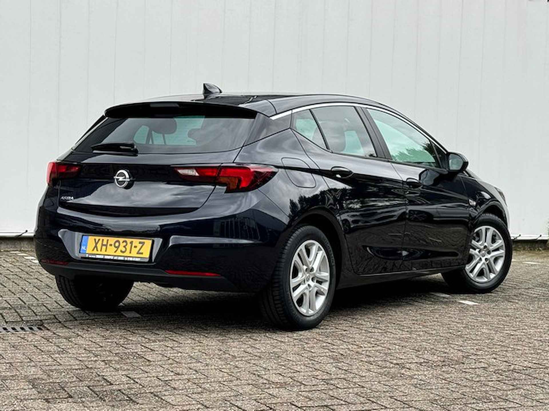 Opel Astra 1.0 Online Edition met Navigatie, Climate Controle, PDC, 1e Eigenaar! - 2/26