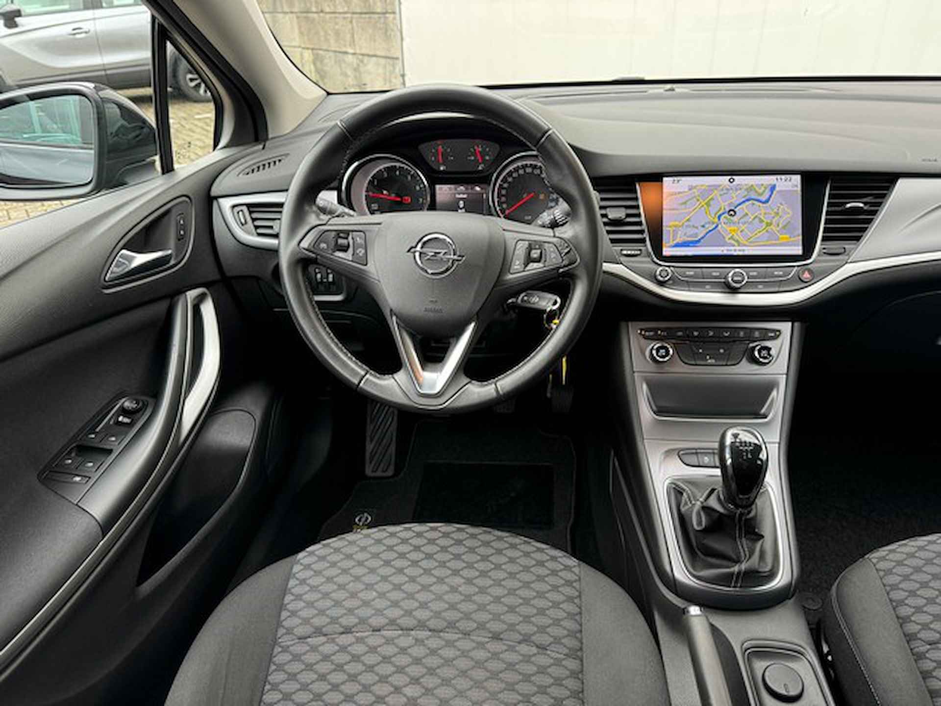 Opel Astra 1.0 Online Edition met Navigatie, Climate Controle, PDC, 1e Eigenaar! - 8/26