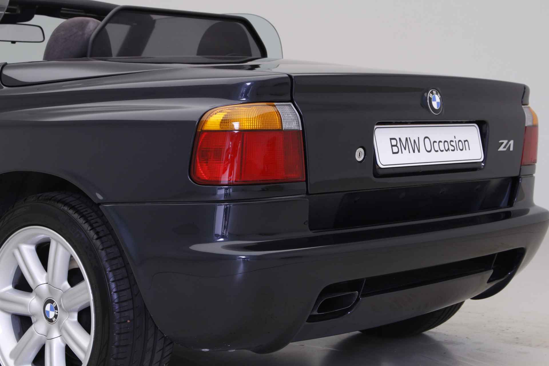 BMW Z1 Z1 Roadster | Traumschwarz | Origineel NL auto | Verkoop in Consignatie - 13/24