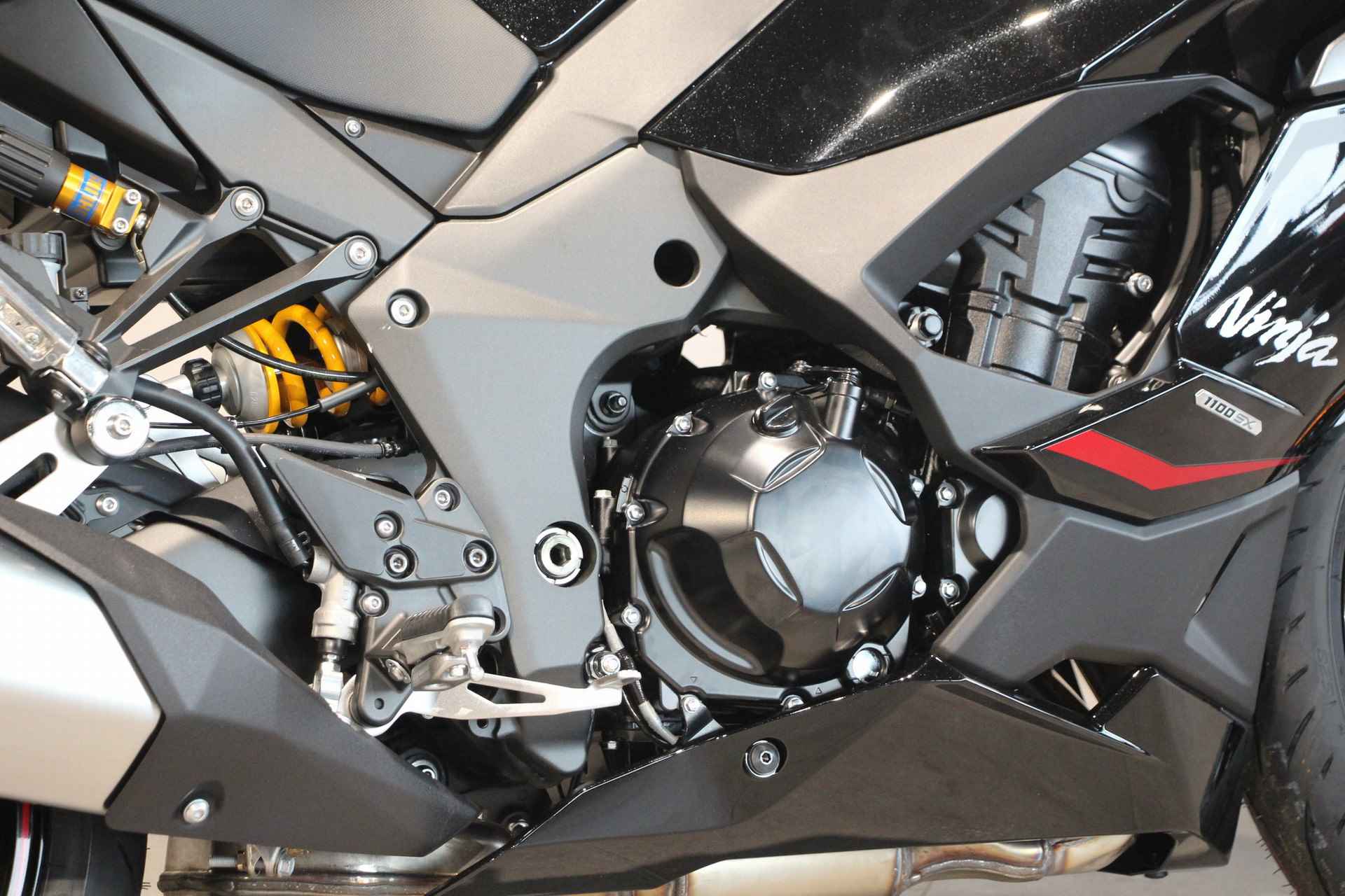 Kawasaki NINJA 1100 SX SE - 9/14