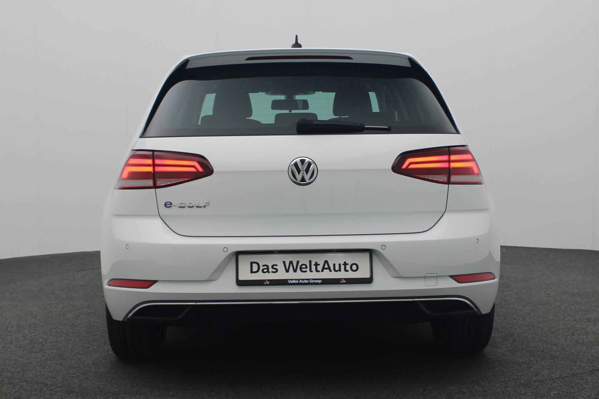 Volkswagen e-Golf 136PK E-DITION | Parkeersensoren voor/achter | Navi | Stoelverwarming | Climatronic - 15/37
