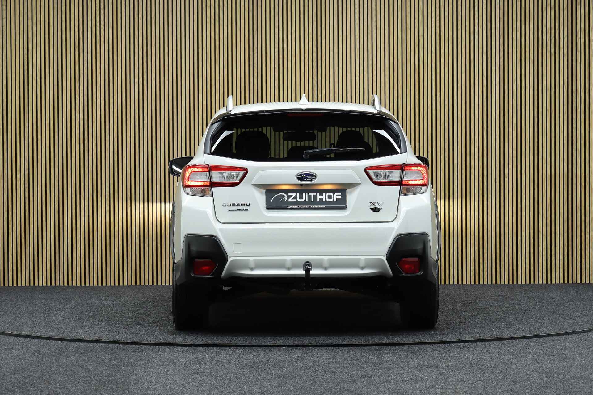 Subaru XV 1.6i Comfort | Adaptive-cruise | Maps Navigatie | Camera | Trekhaak | EyeSight | X-Mode | AWD - 4/43