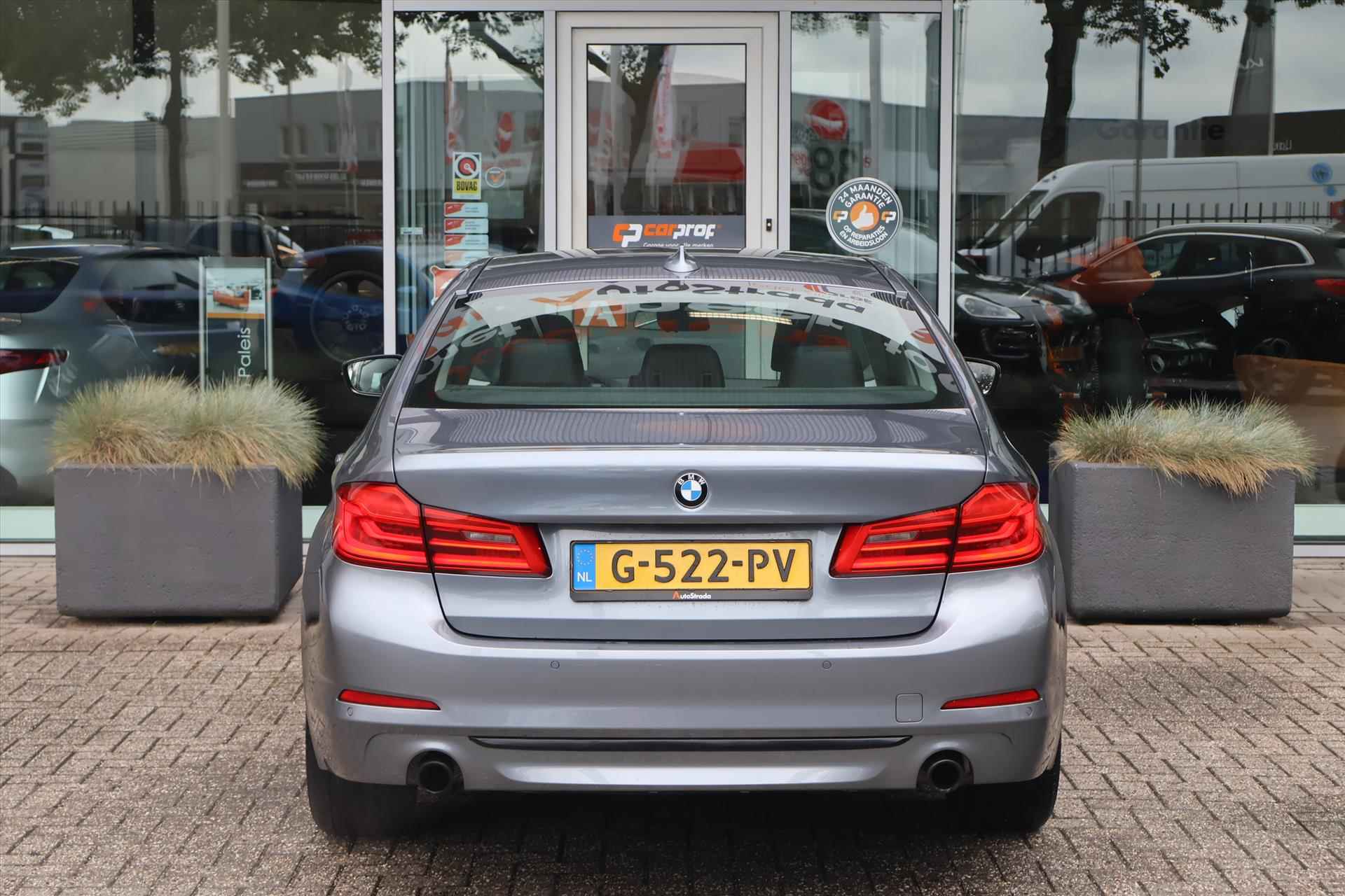 BMW 5-Serie (g30) 530i High Executive Sportline 252pk AUT | Elek. voorstoelen | Navi Prof | Sfeerverlichting - 17/54