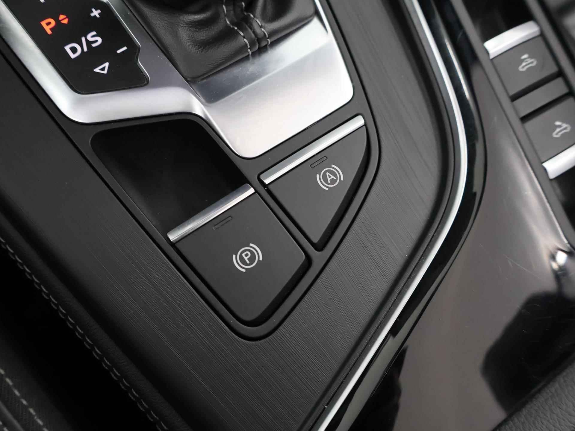 Audi A5 Cabriolet 45 TFSI quattro Sport S Line Edition 245 PK | Lederen Bekleding | B&O Audio | Adaptieve Cruise Control | Stoelverwarming | Achteruitrijcamera met Parkeerhulp | 2x S-Line | Trekhaak | - 34/56