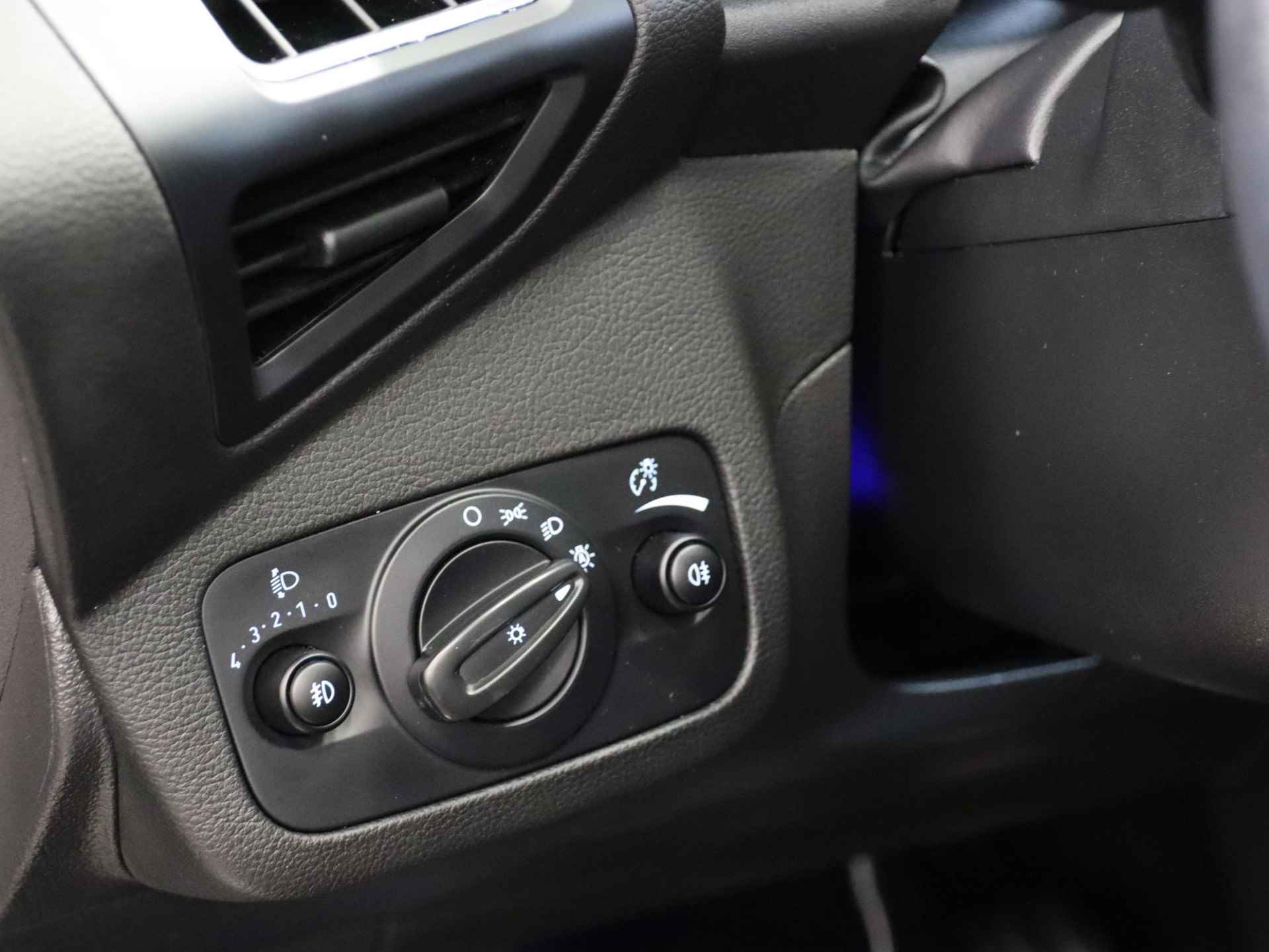 Ford Kuga 1.5 EcoBoost ST Line | Privacy Glass | Voorruitverwarming | Trekhaak - 19/34
