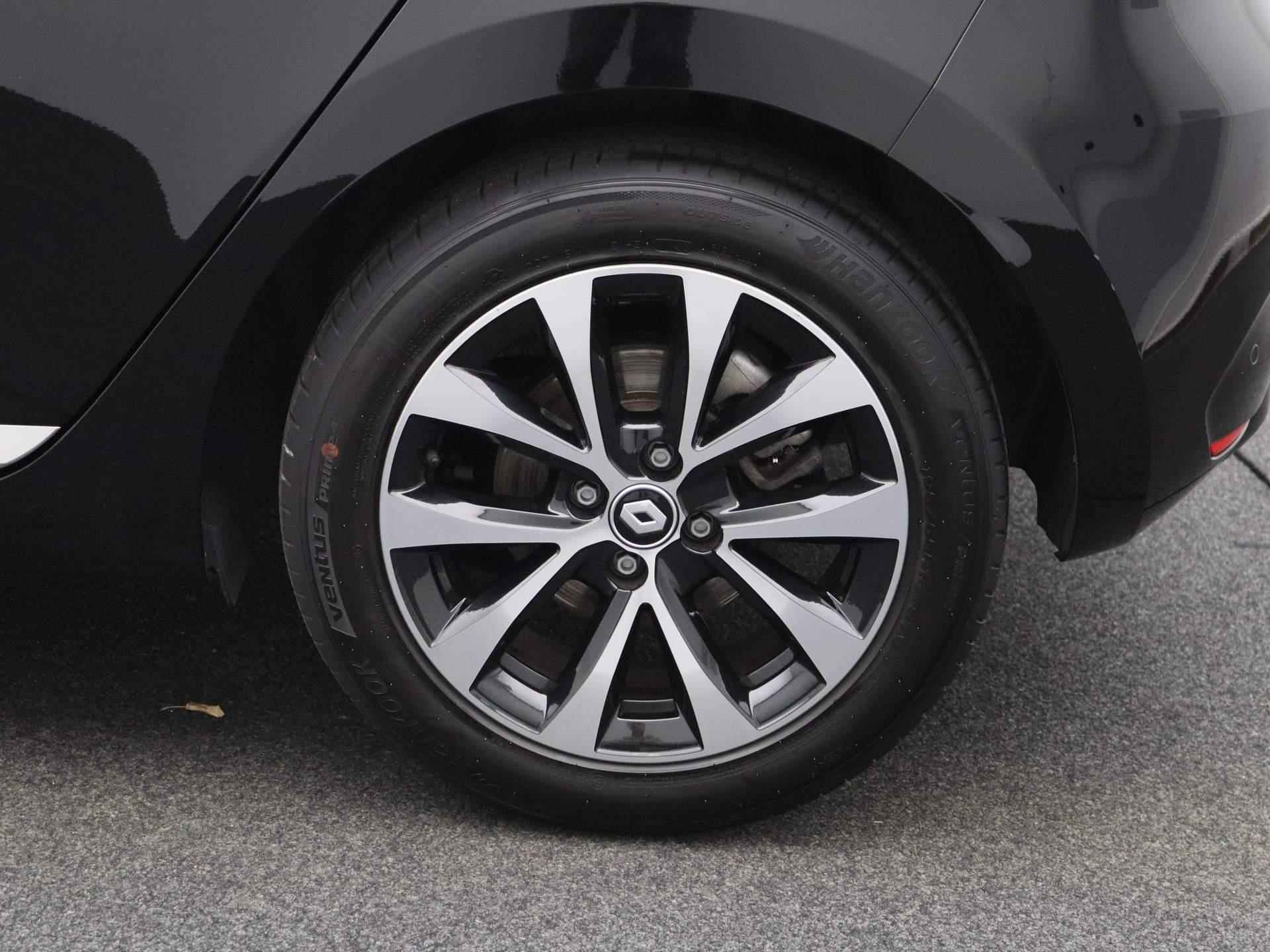 Renault Clio 1.6 E-Tech Hybrid 145Pk Techno | Navigatie | Apple & Android Carplay | Parkeersensoren & Camera | Climate Control | LED | Lichtmetalen Velgen & Privacy Glass | | - 15/38